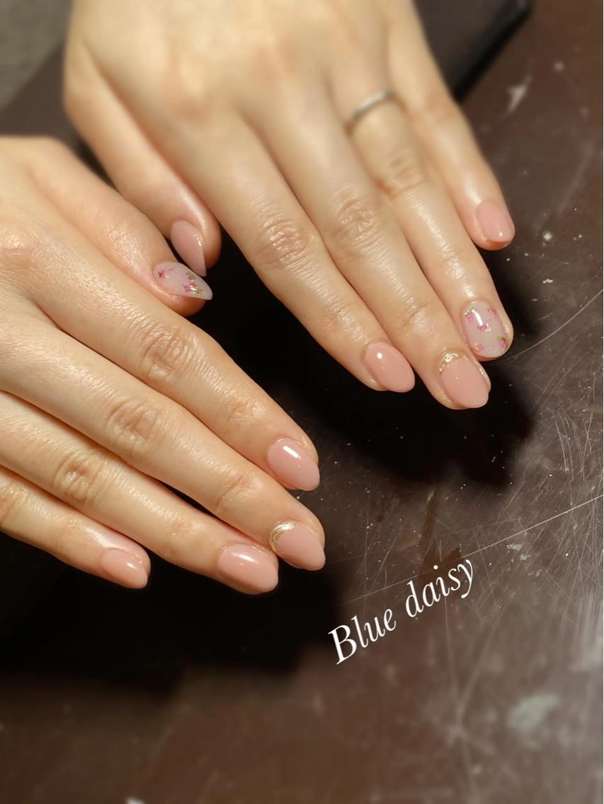 ネイル Blue daisy 栄本店のネイルデザイン