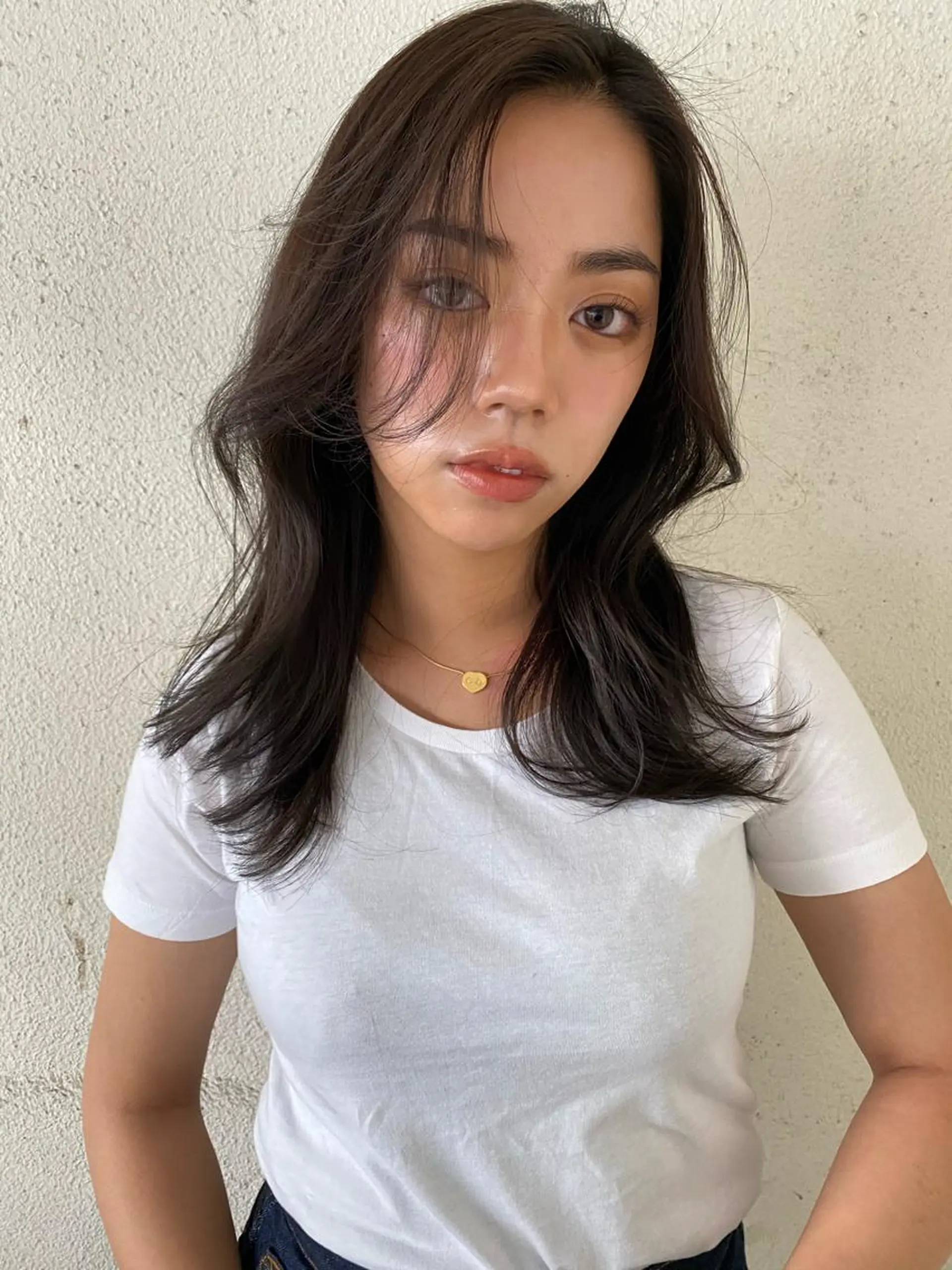 セミロング カラー ダブルカラー ハイライトカラー インナーカラー くびれヘア ハイライト カット ヘアカラー トリートメント Pia ツボイ ケイタのヘアスタイル