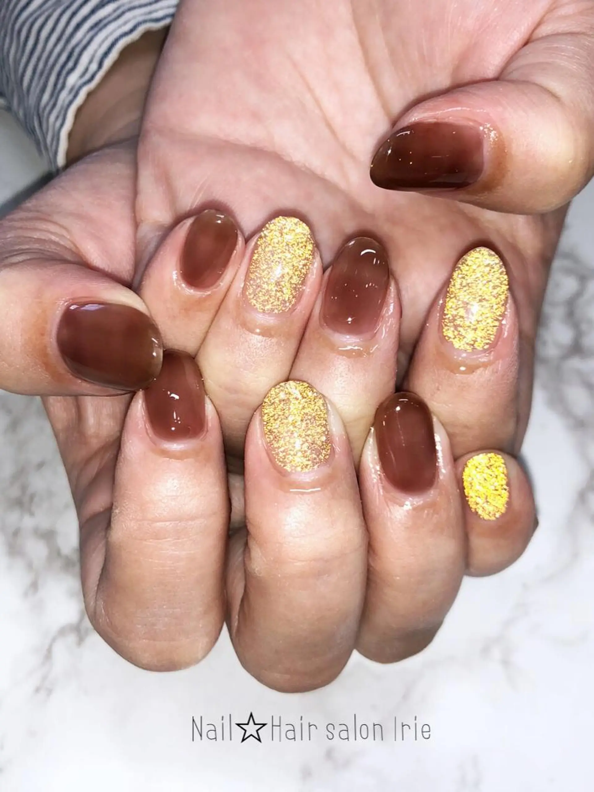 ネイル ハンドネイル ハンドケア 與儀 知佳のネイルデザイン