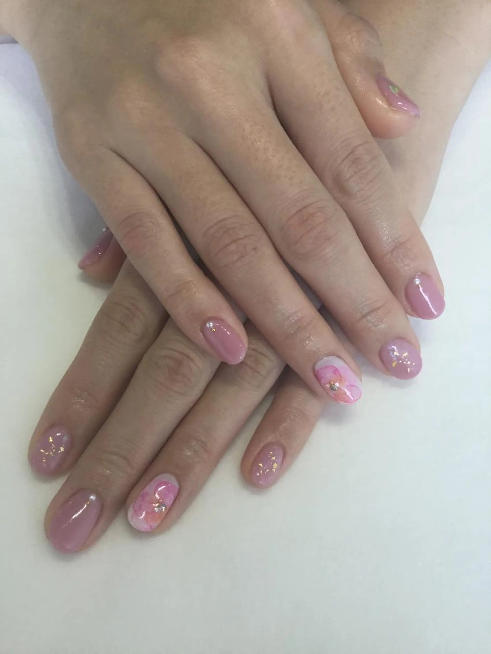 ネイル ハンドネイル 💎🐰 saki. m 🐰💎のネイルデザイン