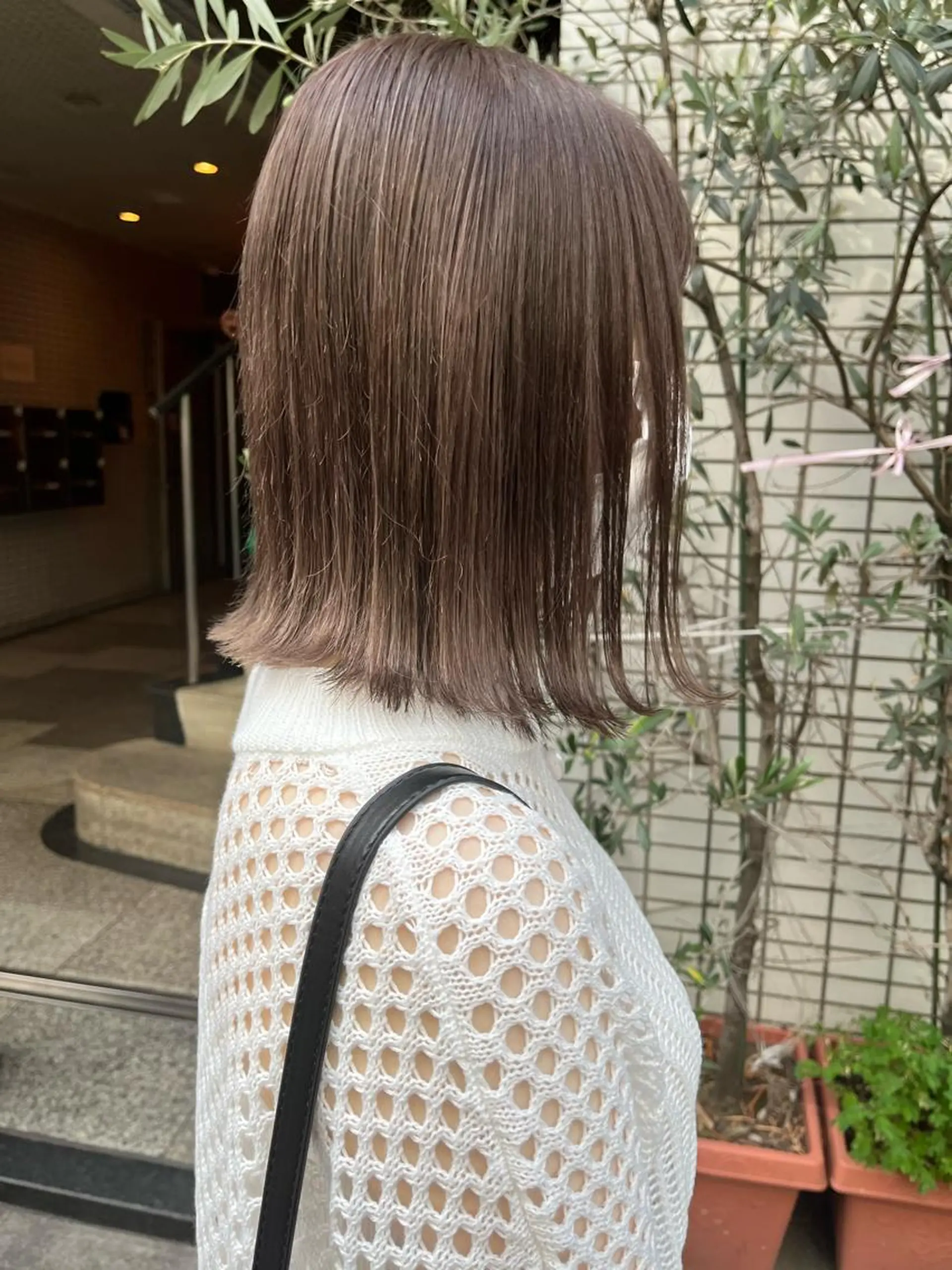 ミディアム カラー ヘアアレンジ ベージュカラー ダブルカラー カット ヘアカラー トリートメント ヘアセット 🌷ボブ/髪質改善 ストレートのヘアスタイル