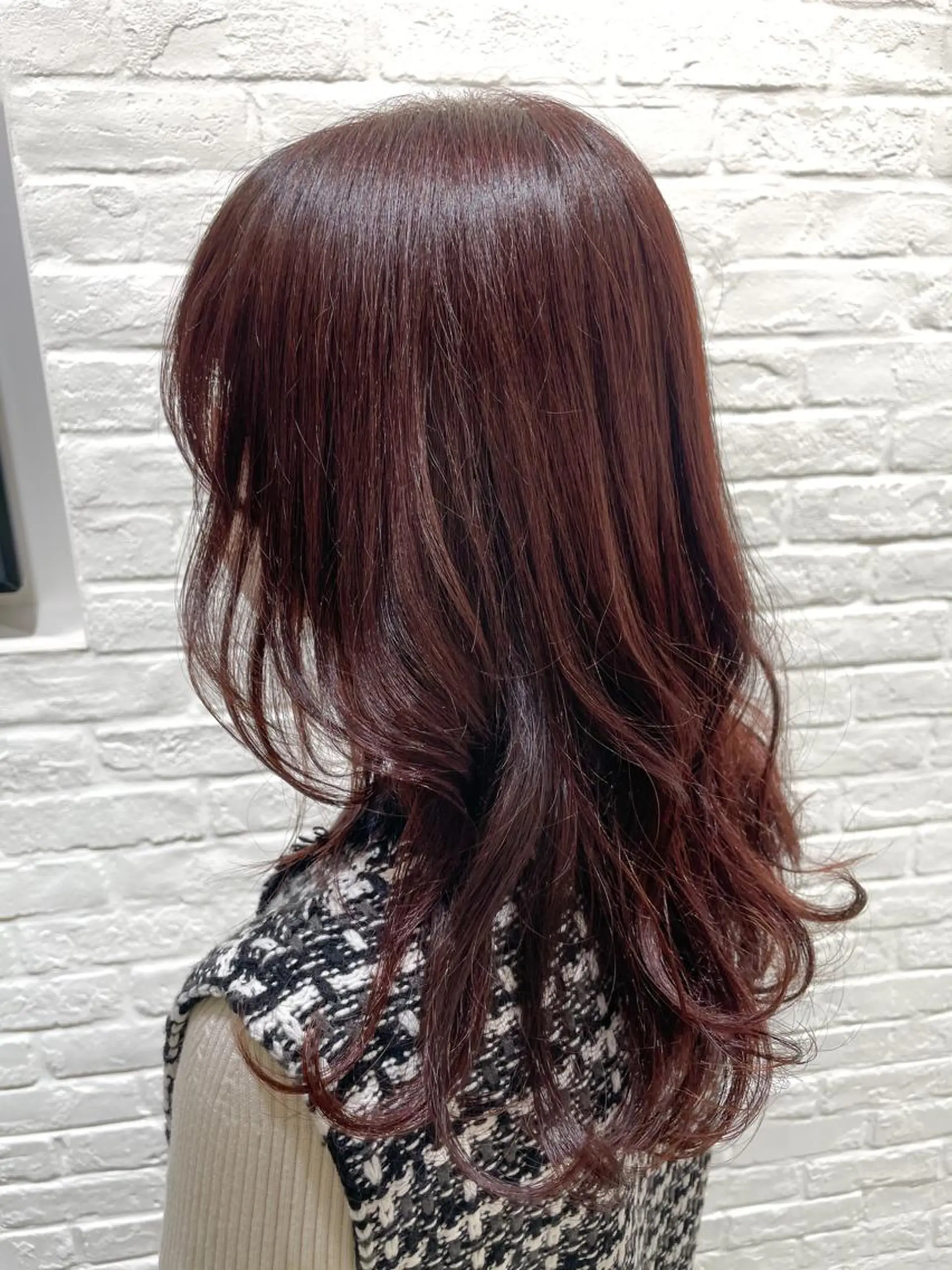 セミロング カラー ブラウンカラー ピンクカラー ピンクブラウン カット ヘアカラー miyu 美髪縮毛矯正𓂃꙳⋆のヘアスタイル