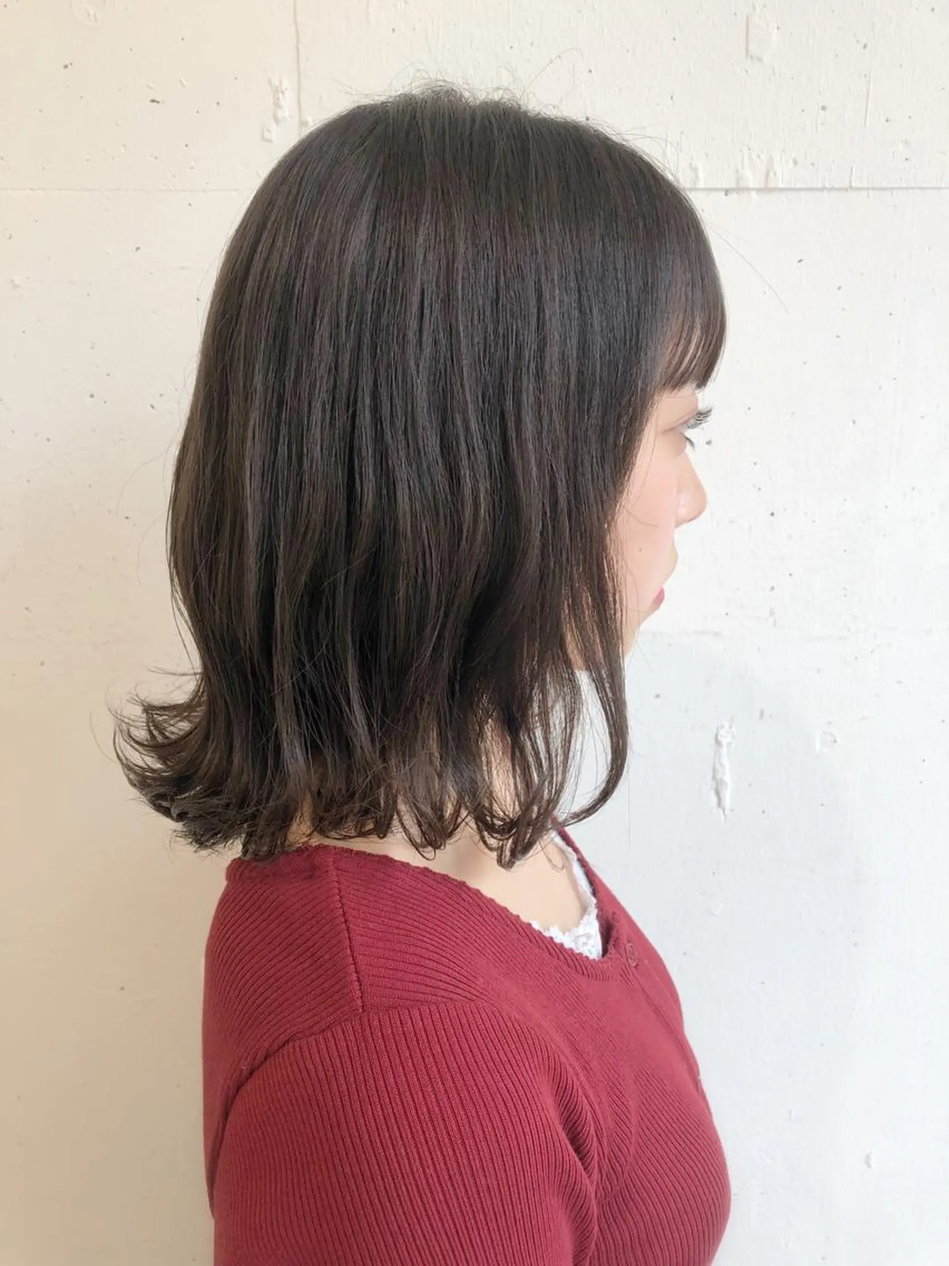 ミディアム カラー ベージュカラー フォギーベージュ Amber所属・山形 光輪子のヘアスタイル