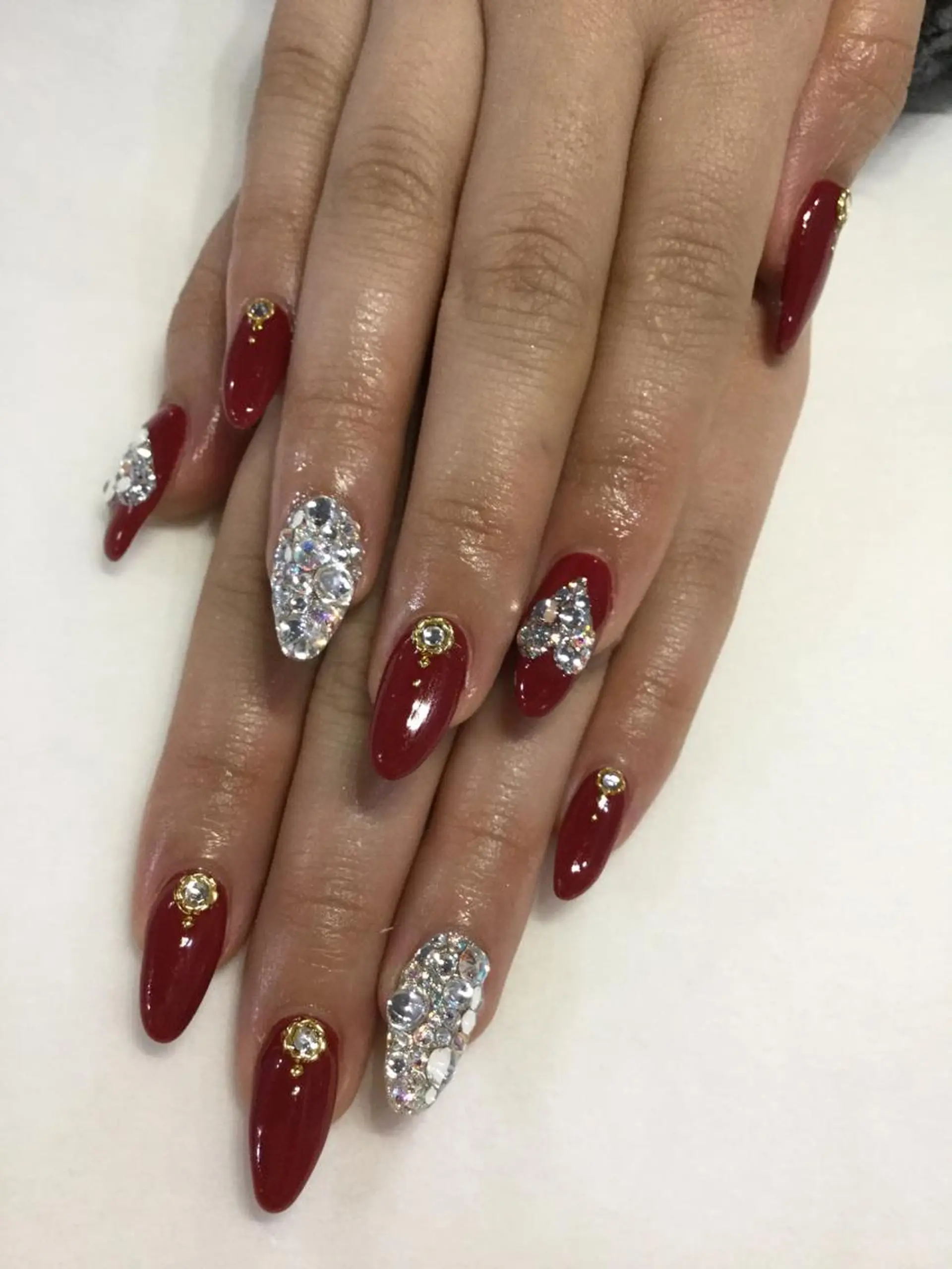 ネイル ハンドネイル 💎🐰 saki. m 🐰💎のネイルデザイン