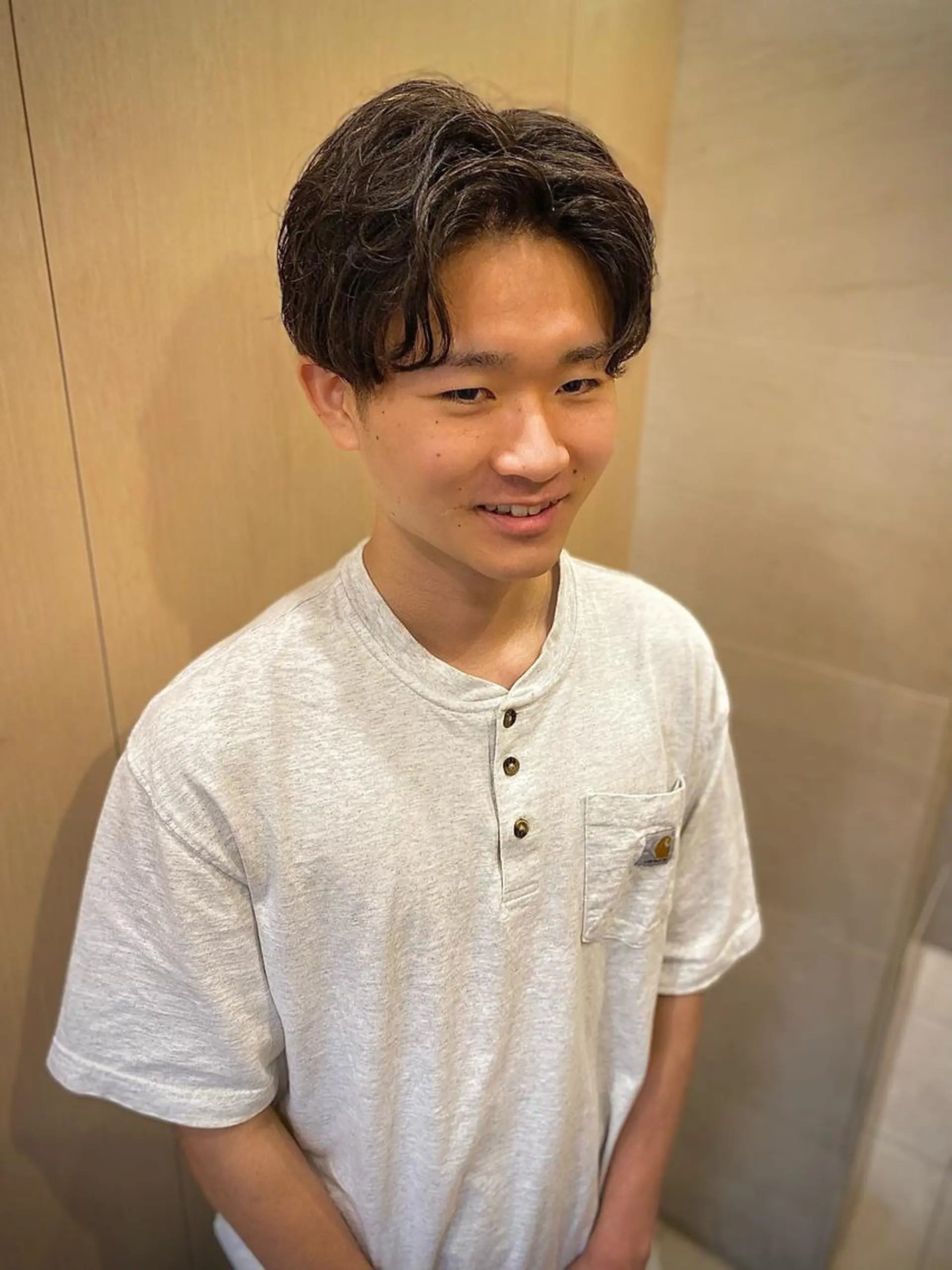 ショート パーマ メンズ 山田 哲平のヘアスタイル