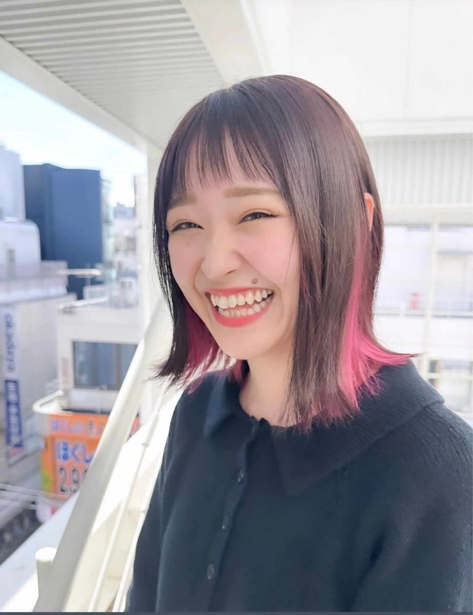 ミディアム ミディアムパーマ ボブ デート ハイライト 髪質改善 カット ヘアカラー トリートメント 【20代ダメージ毛に 髪質改善】のヘアスタイル