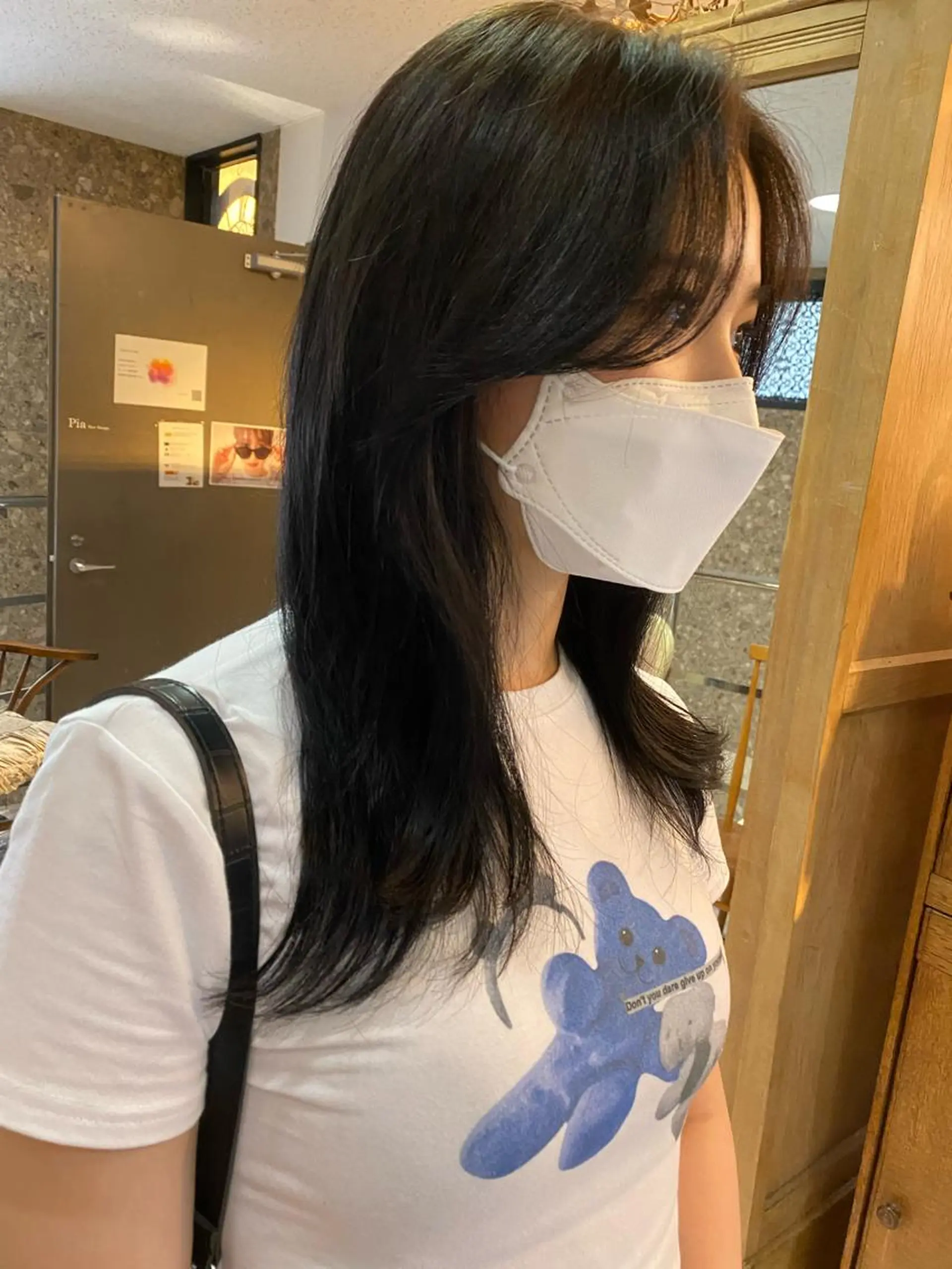 セミロング カラー レイヤーカット カット ヘアカラー トリートメント Pia ツボイ ケイタのヘアスタイル