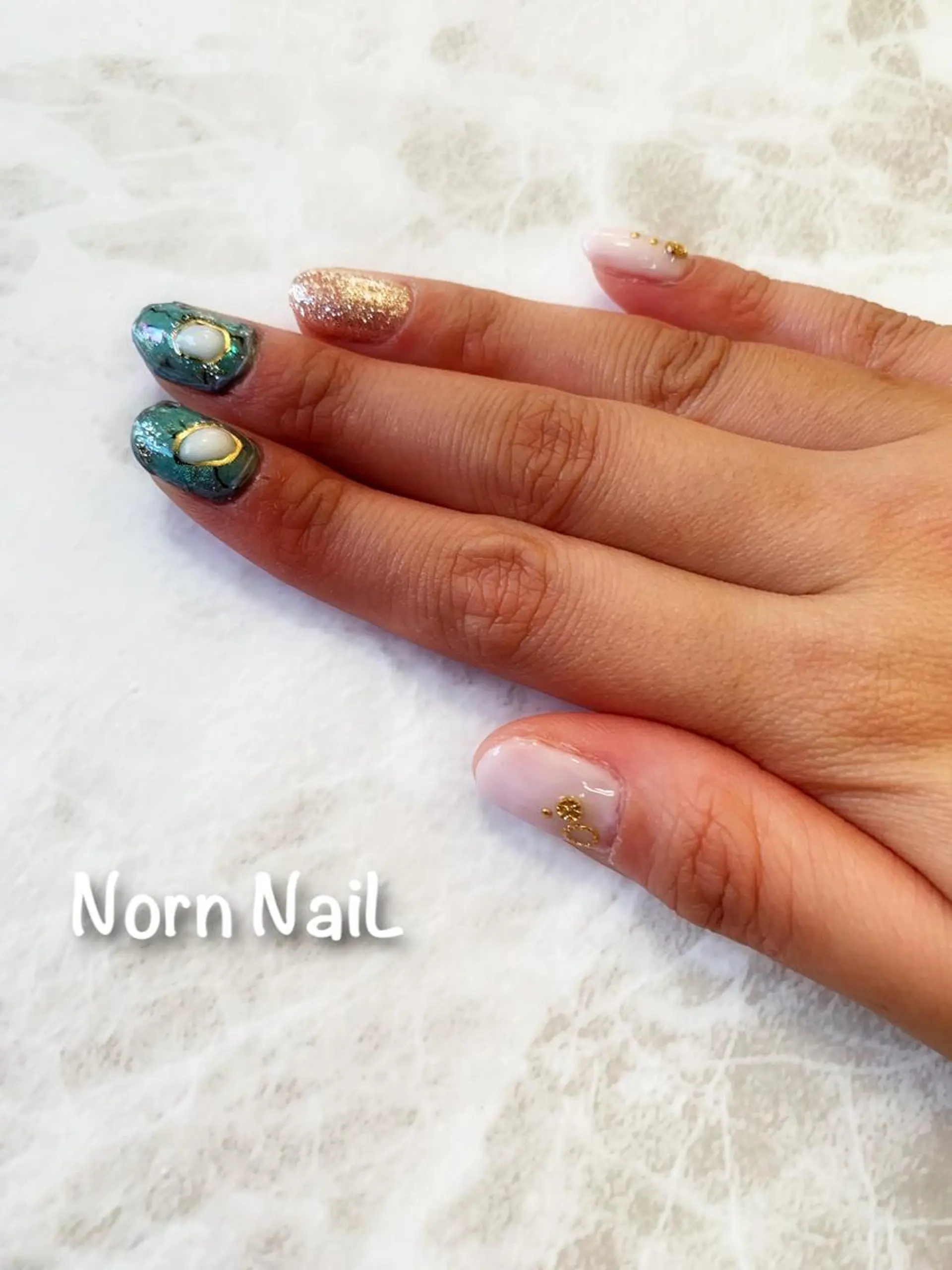 ネイル U Ayaのネイルデザイン