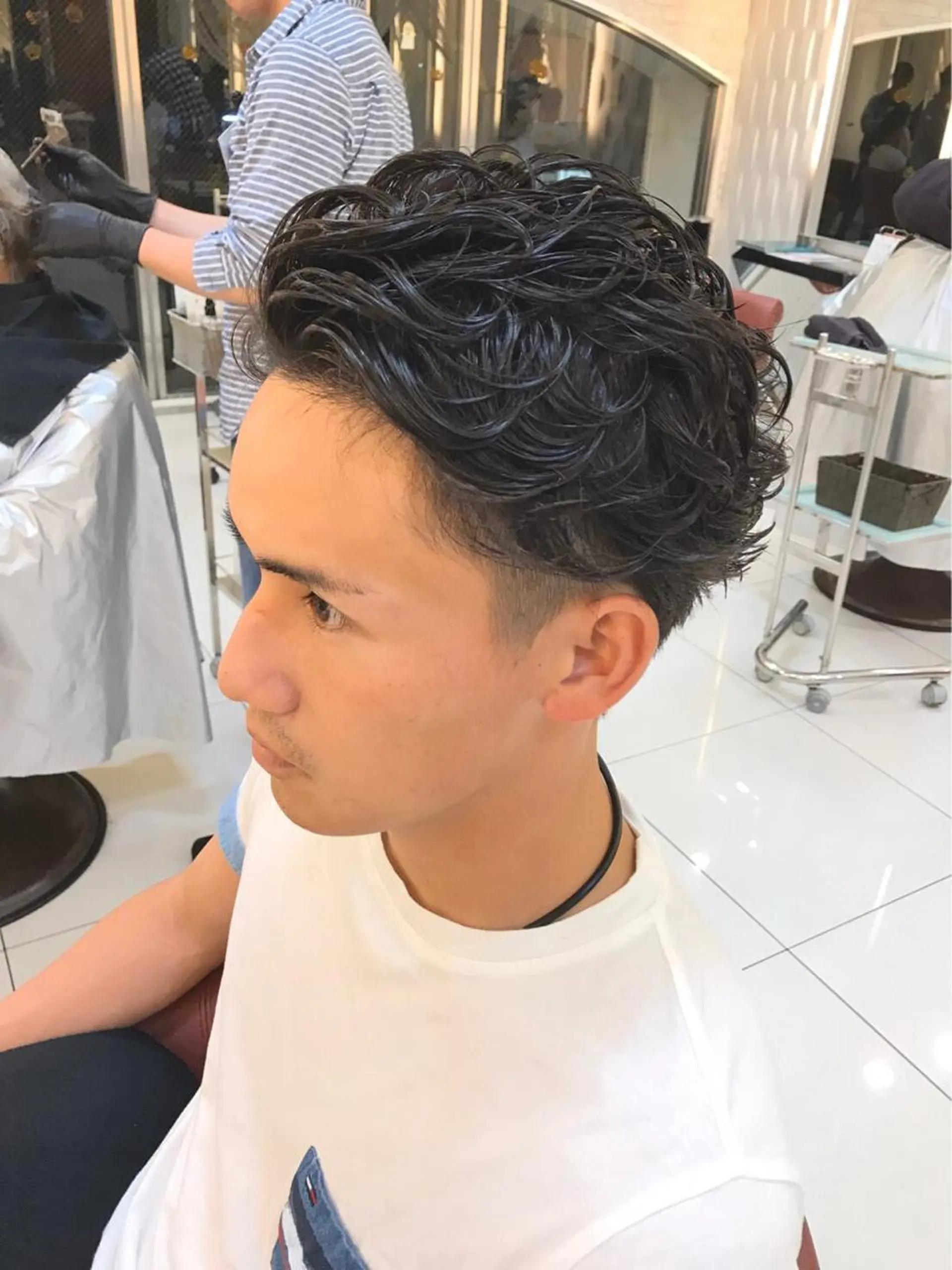 パーマ メンズ 瀬川 茉衣子のヘアスタイル