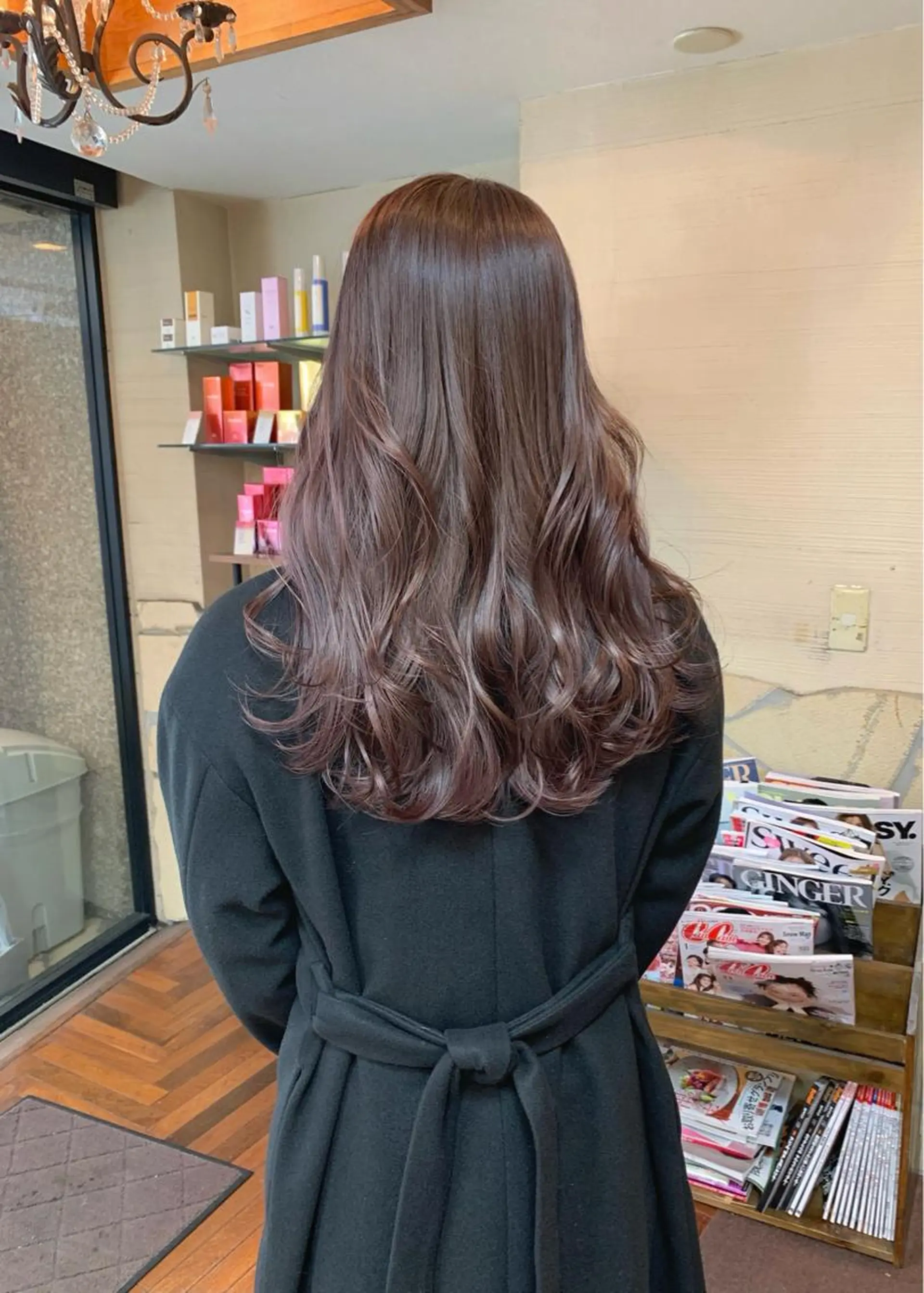 セミロング カラー ベージュカラー ピンクカラー ピンクベージュ カット ヘアカラー トリートメント 矢野 晃平のヘアスタイル