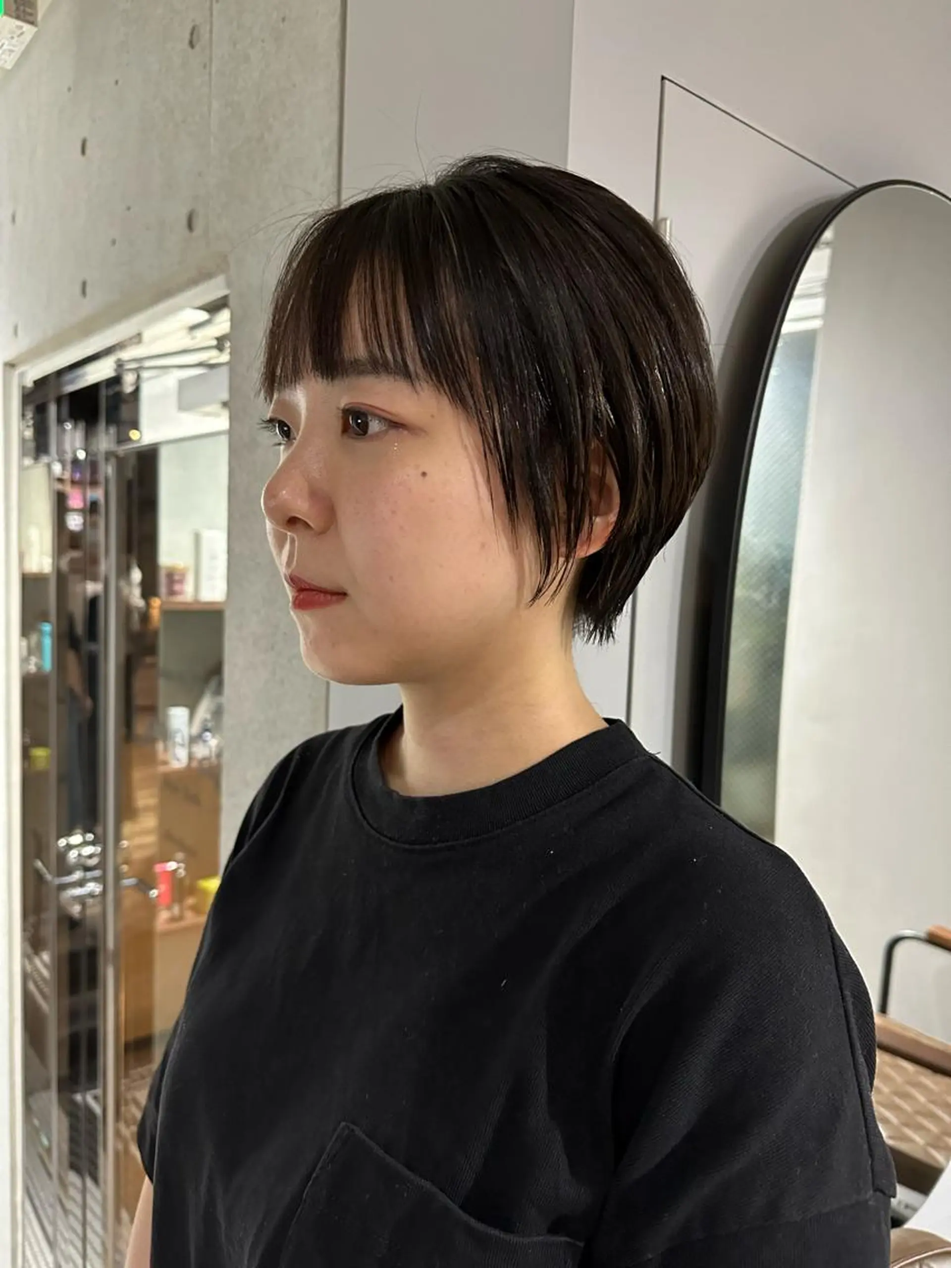 ショート カラー 小滝 楓のヘアスタイル