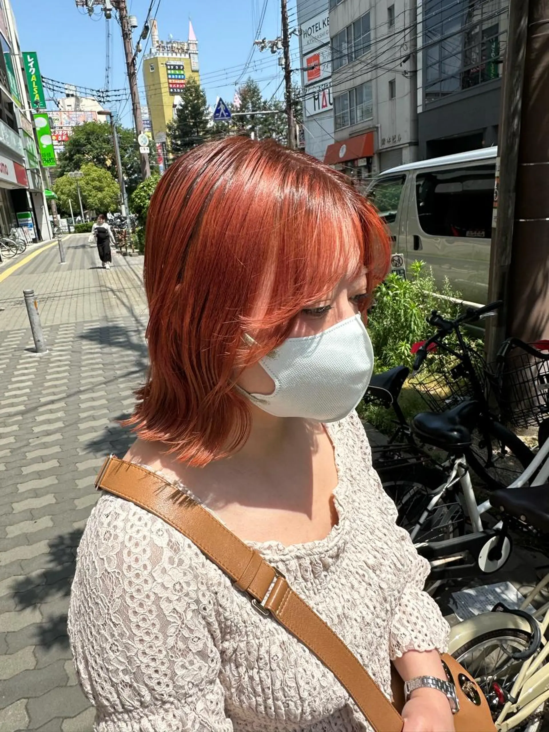 ミディアム カラー オレンジ 艶髪レイヤー上田 紗也🇰🇷💗のヘアスタイル