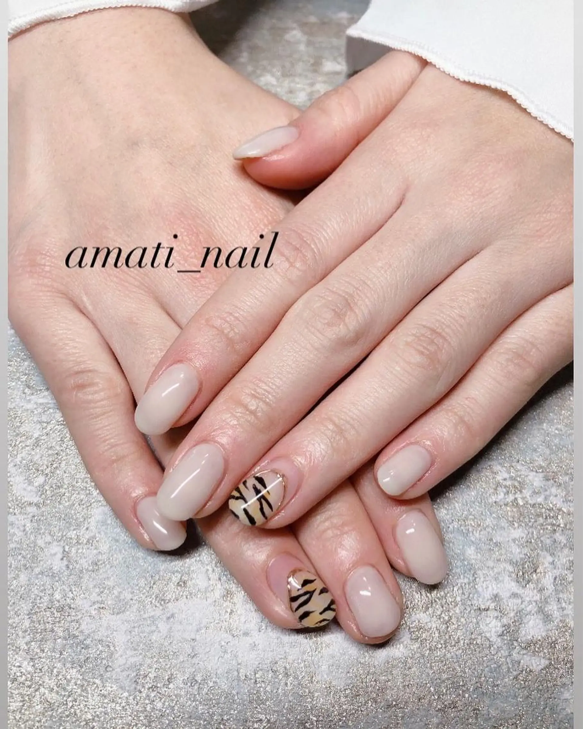 ネイル ジェルネイル ワンカラーネイル シンプルネイル ハンドネイル amati_nail TAKAKOのネイルデザイン