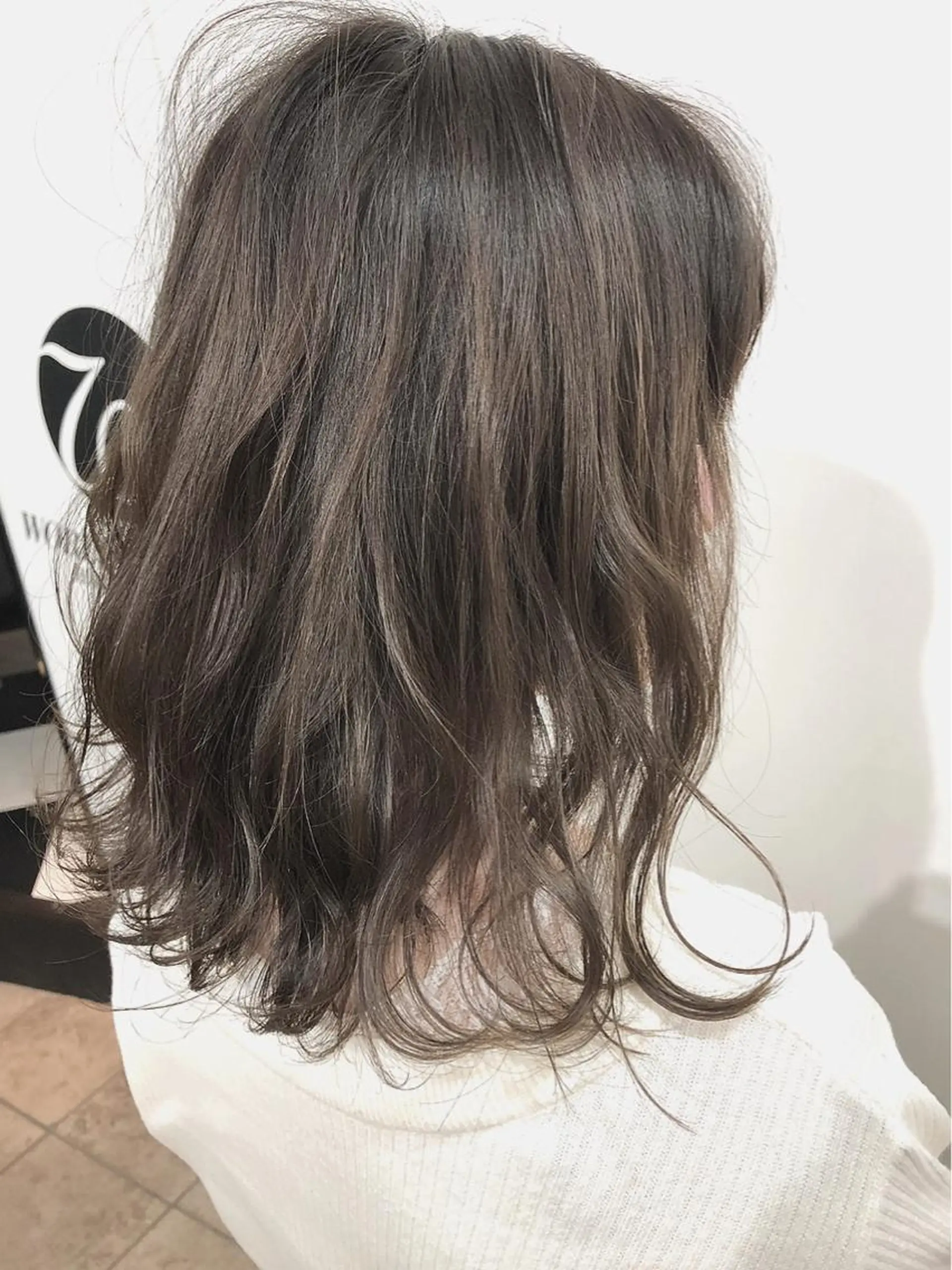 カラー ハイライトカラー 夜23時まで予約🉑 reverieあきらのヘアスタイル