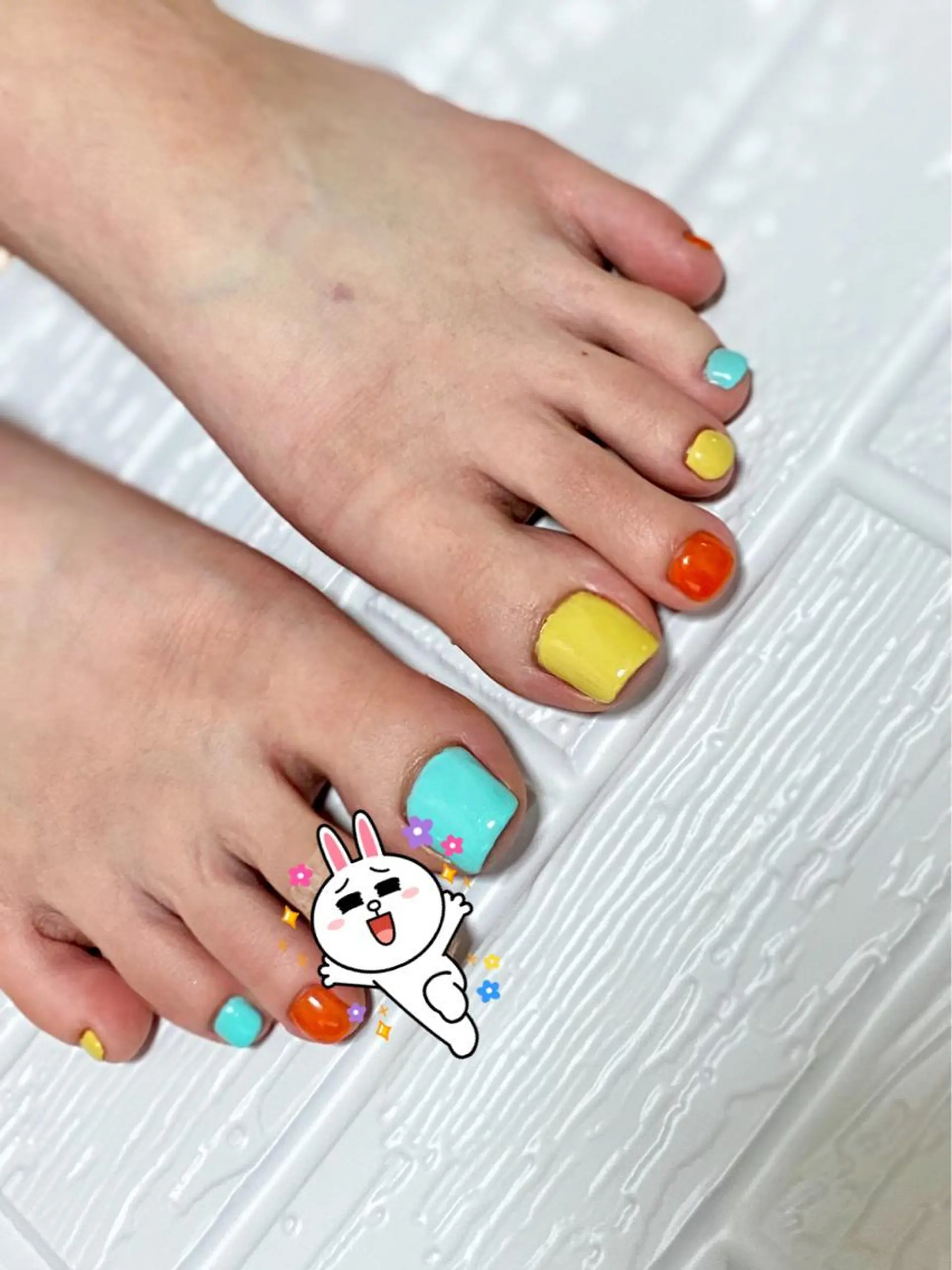 ネイル ワンカラーネイル フットネイル akita kazumiのネイルデザイン