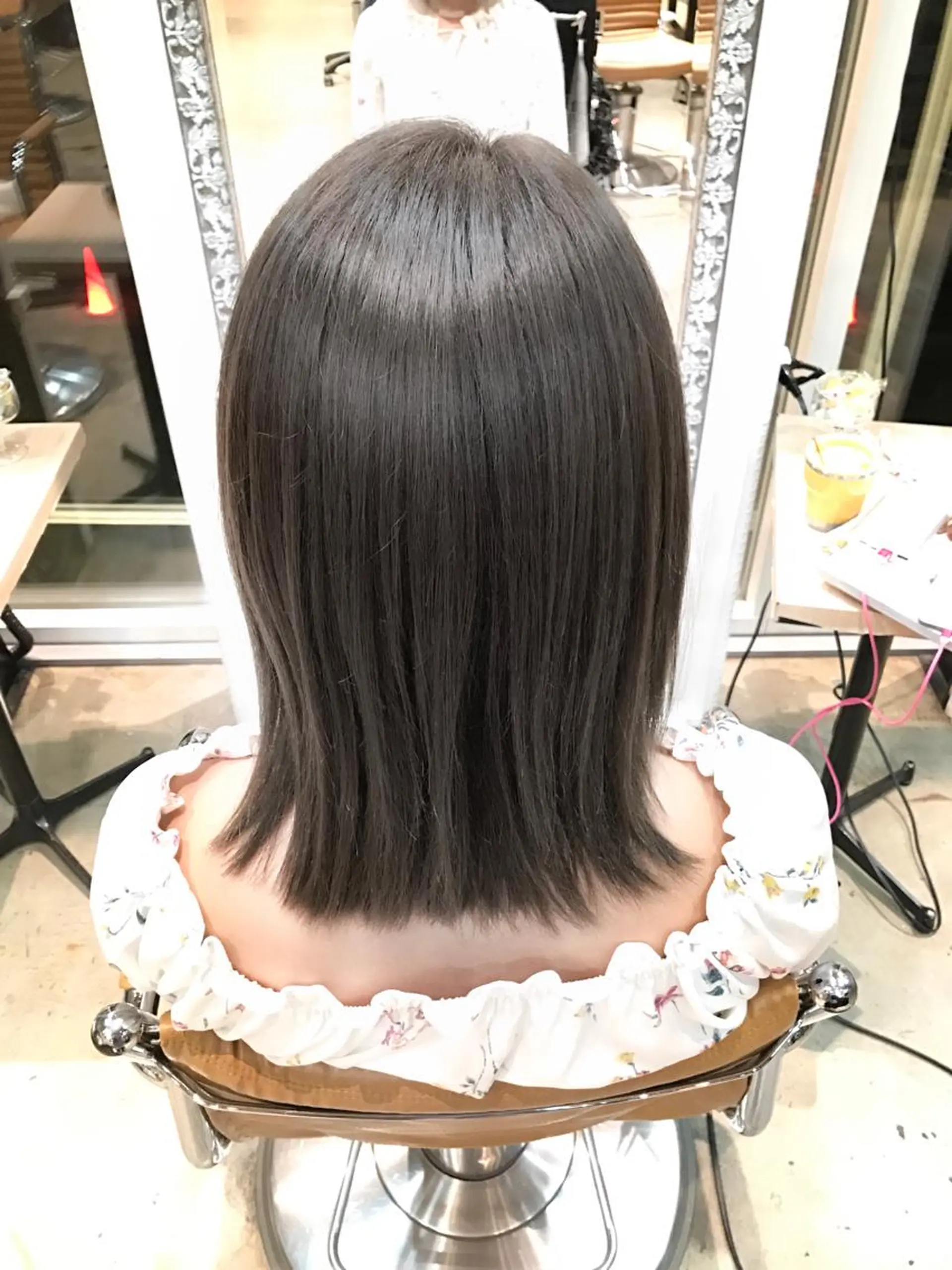 ミディアム カラー 切りっぱなしボブ グレージュ ボブ PEAKS　渋谷店所属・髪質改善🌟 TAKERUのヘアスタイル