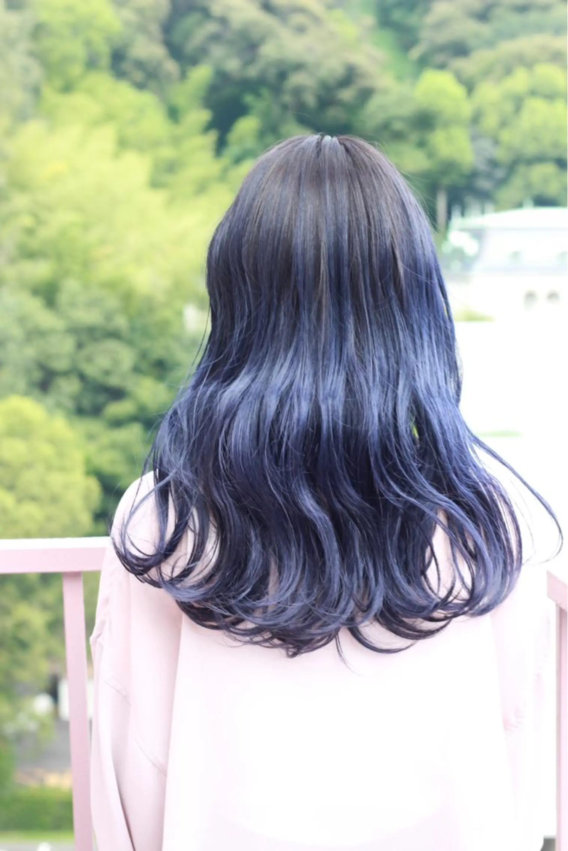 セミロング カラー ブルーカラー ラベンダーカラー ヘアカラー Viage （ビアージュ）のヘアスタイル