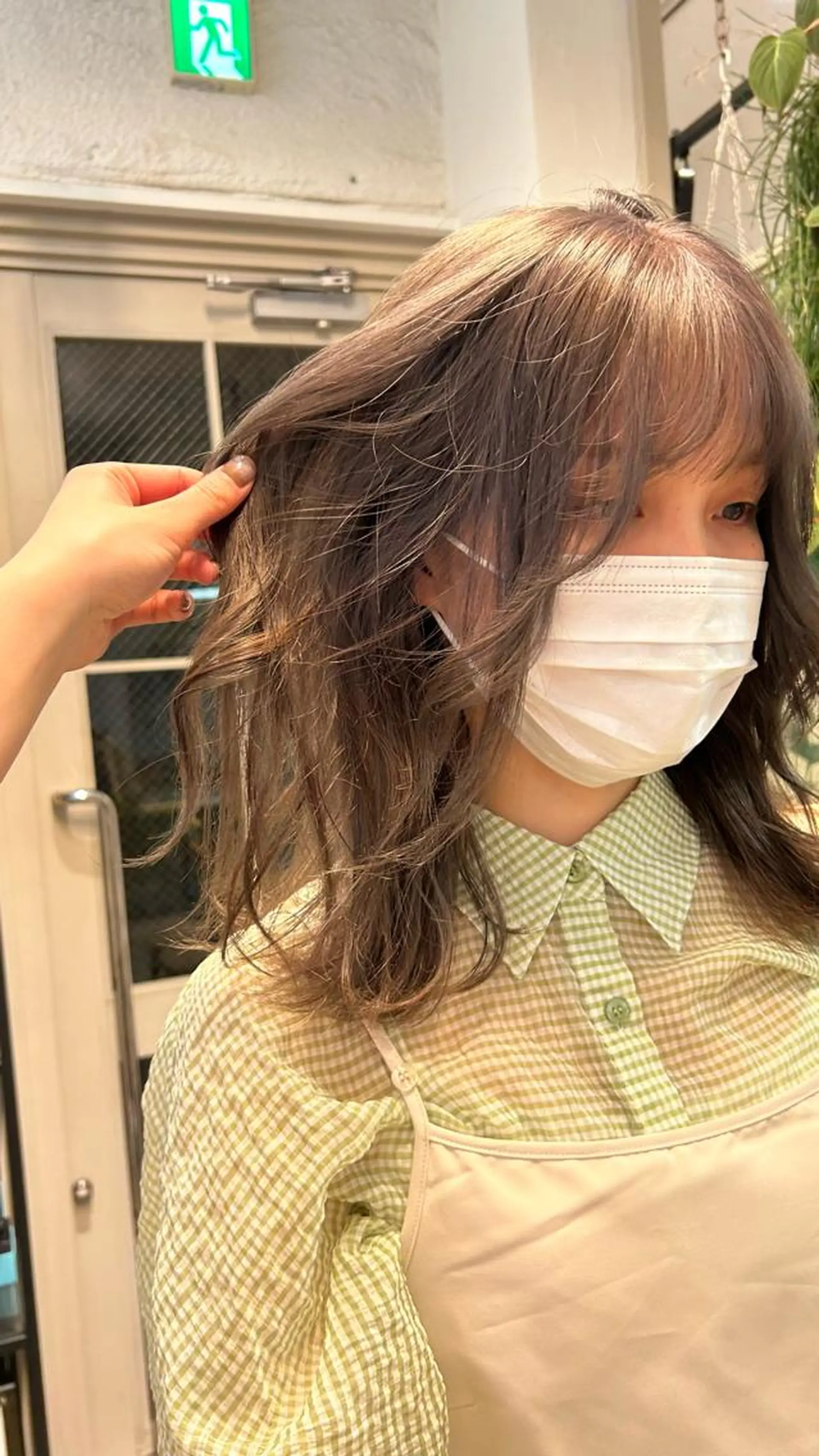 ミディアム カラー ブリーチ ケアブリーチ 透明感カラー グレージュ ヘアカラー トリートメント じゅわっと暖色カラー 🍊Moemiのヘアスタイル