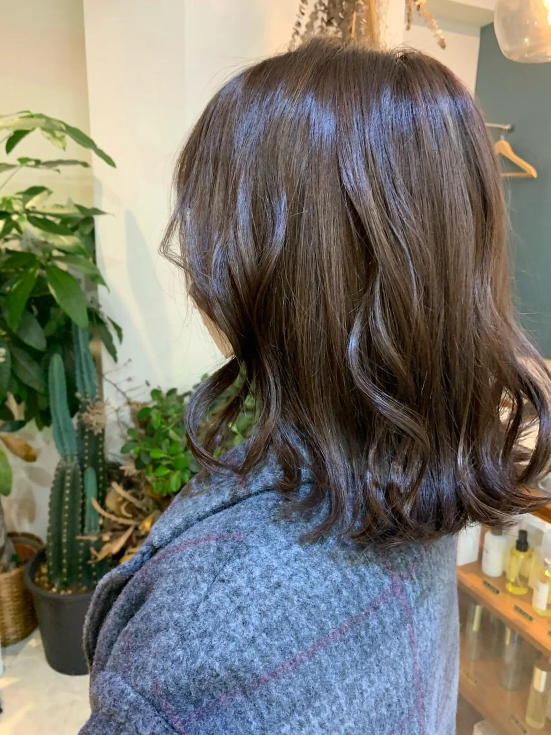 ミディアム ハイライト REONA🪽✨薬院 レイヤーカット🫧のヘアスタイル