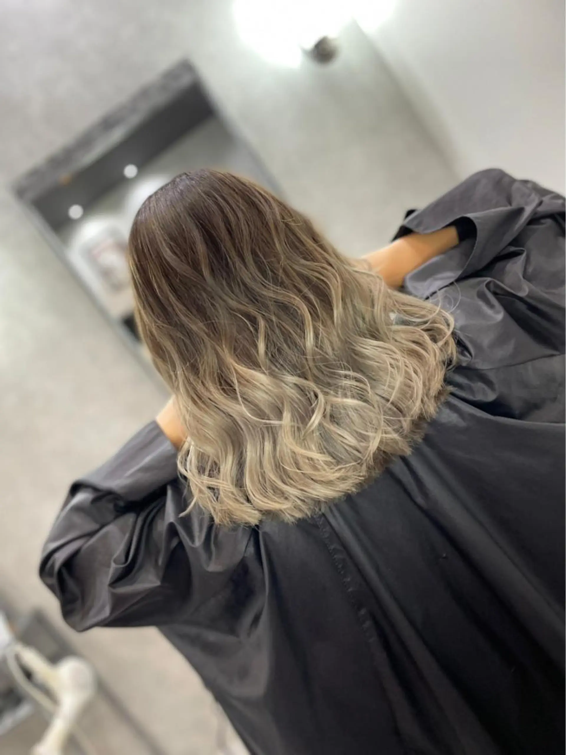 ミディアム カラー ヘアアレンジ VIM hairおもろまち店のヘアスタイル