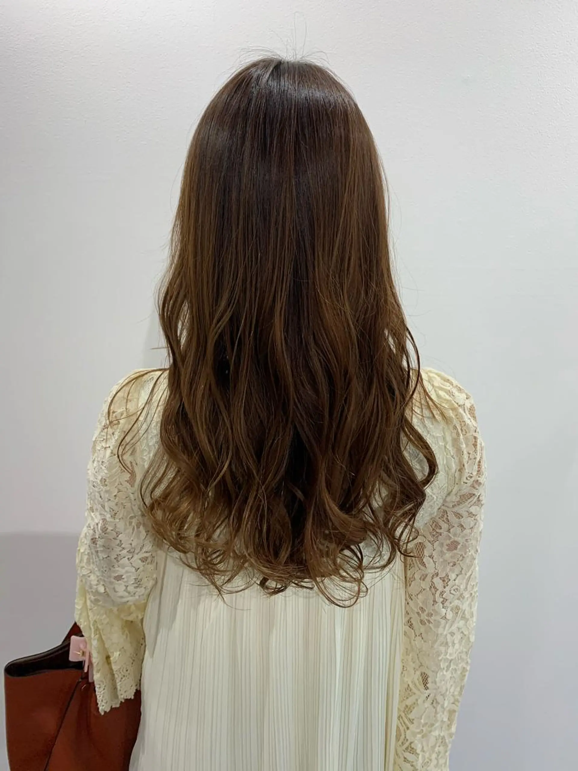 セミロング 寺本 早希のヘアスタイル