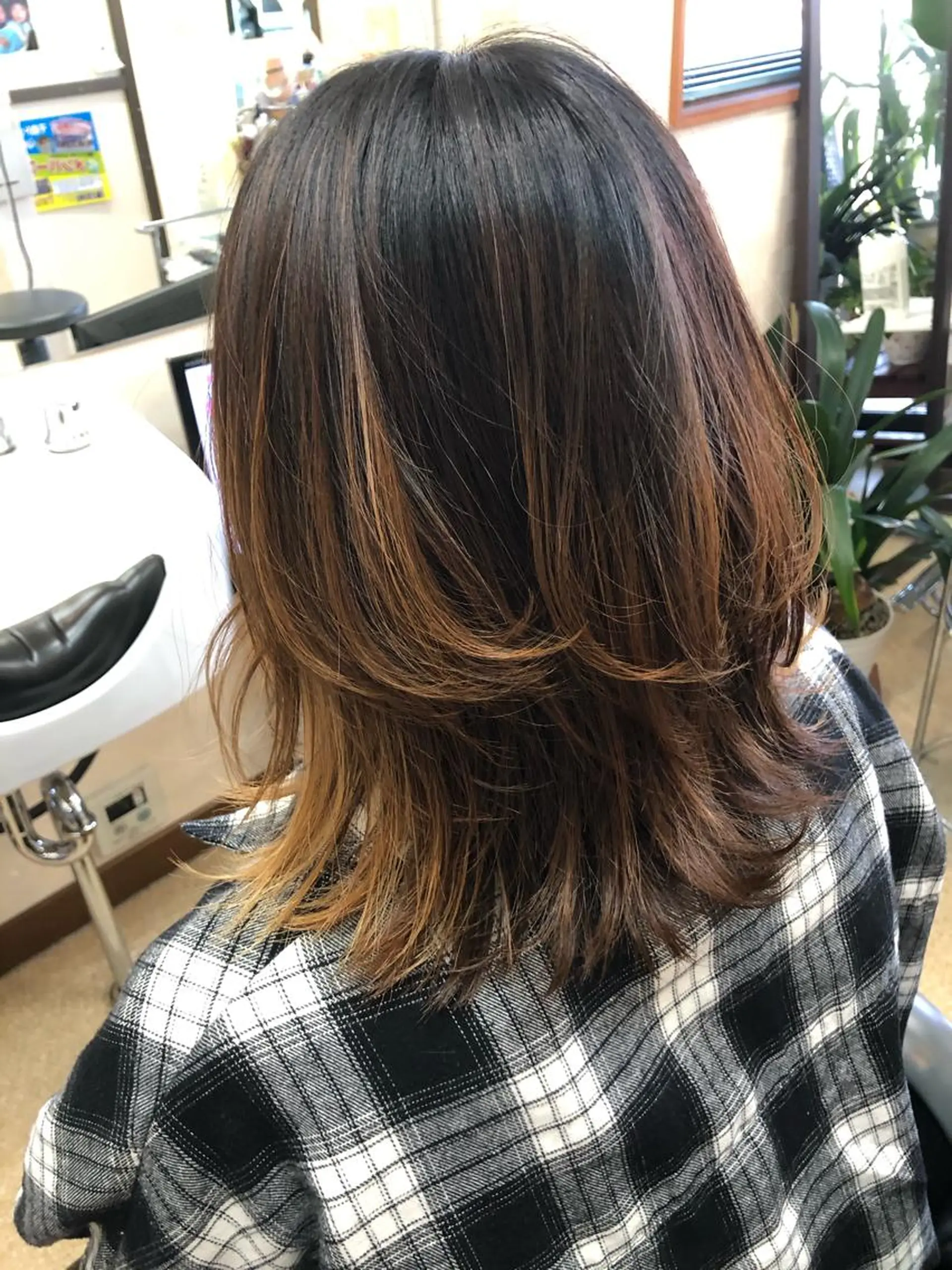 ミディアム 石塚 浩のヘアスタイル