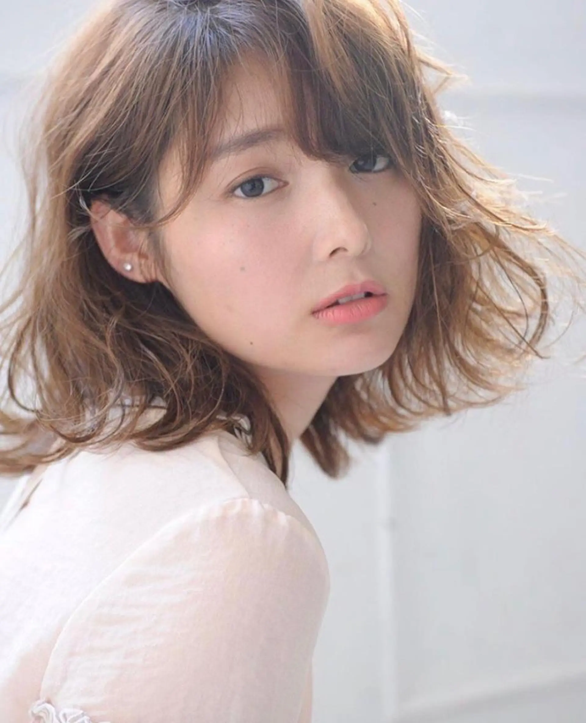 ミディアム カラー ヘアアレンジ 透明感カラー 橘　愛佳/暖色系 カラー/ピンク/のヘアスタイル