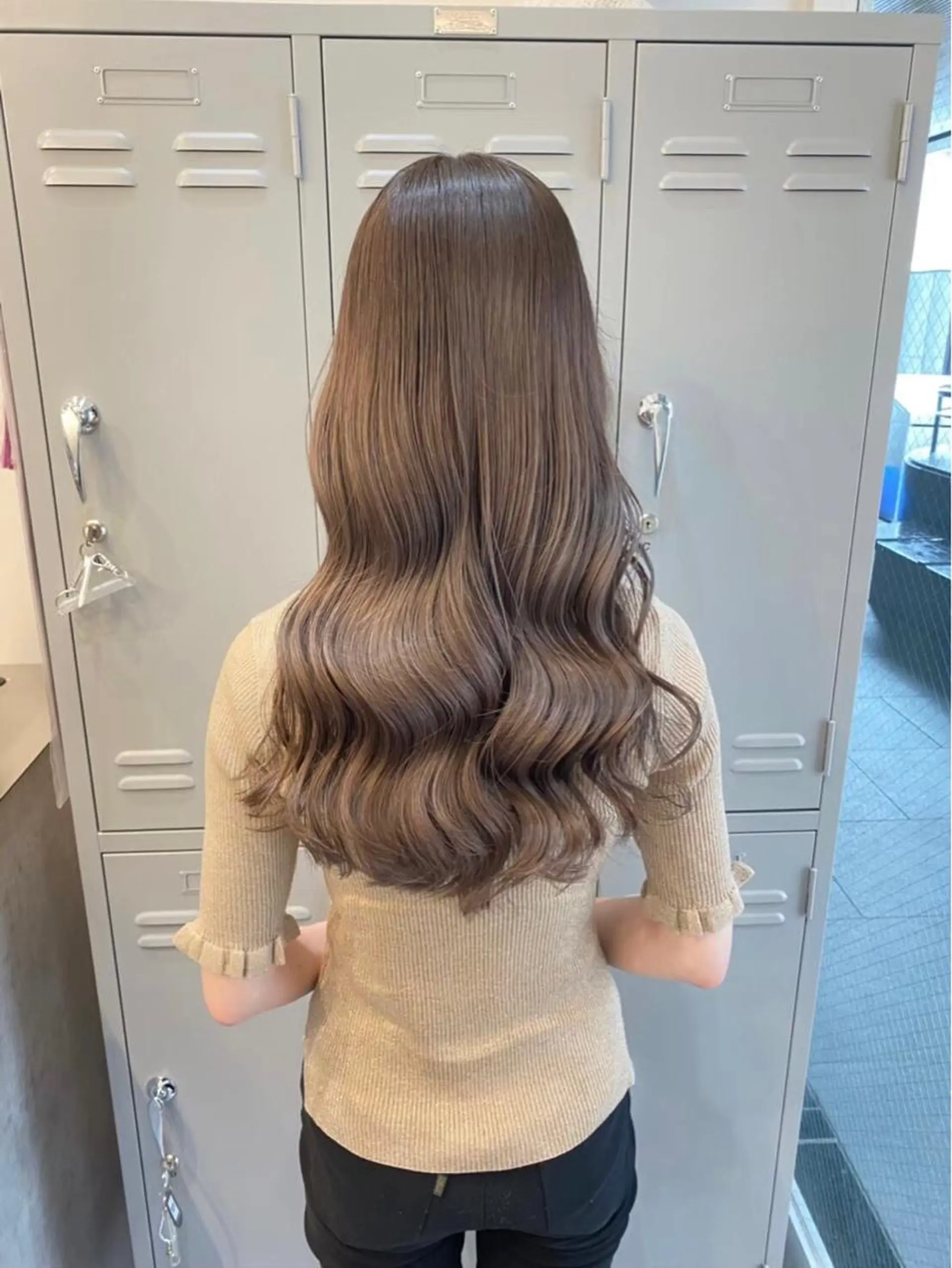 ロング カラー パーマ 🩵レイヤー✖︎ 髪質改善🩵リョウヤのヘアスタイル