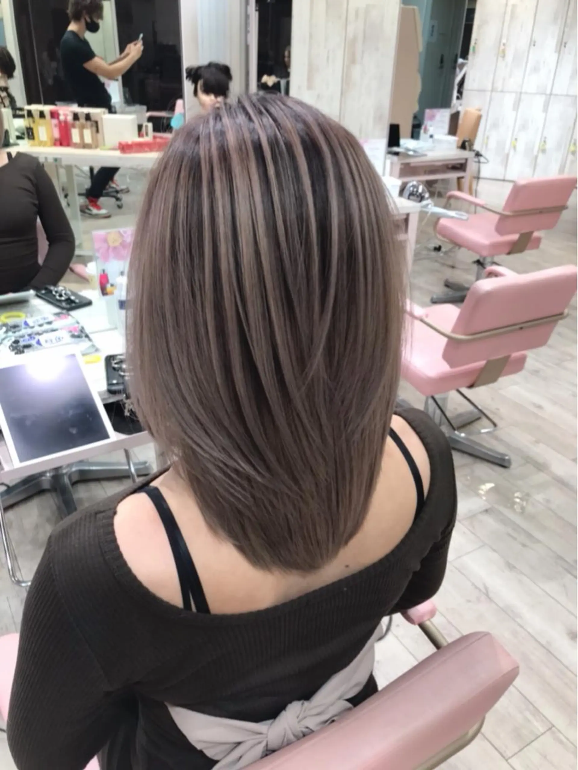 セミロング カラー 高島大登/顔周り /レイヤーカットのヘアスタイル