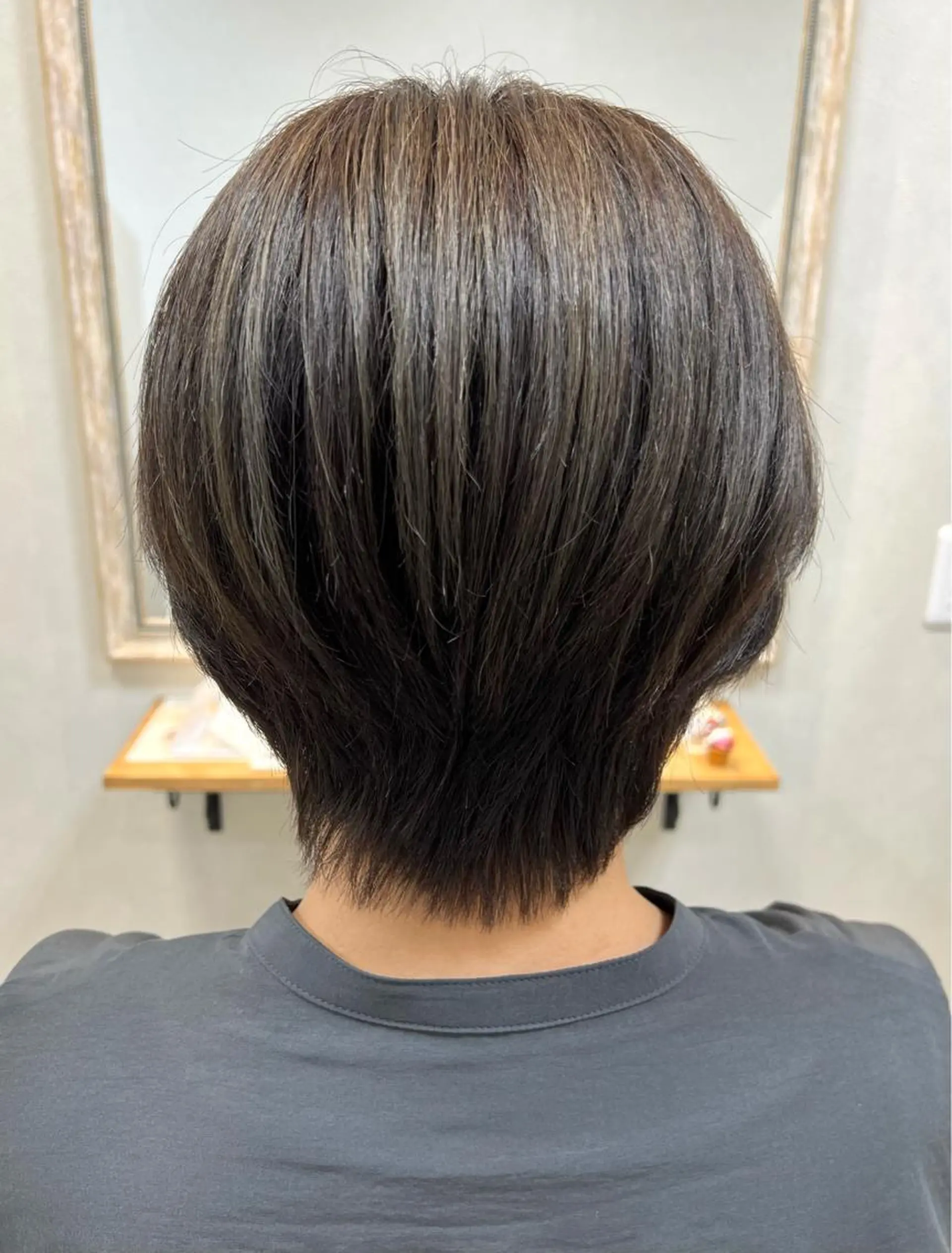 ショート ヘアカラー ショート/白髪ぼかし 君和田若菜のヘアスタイル