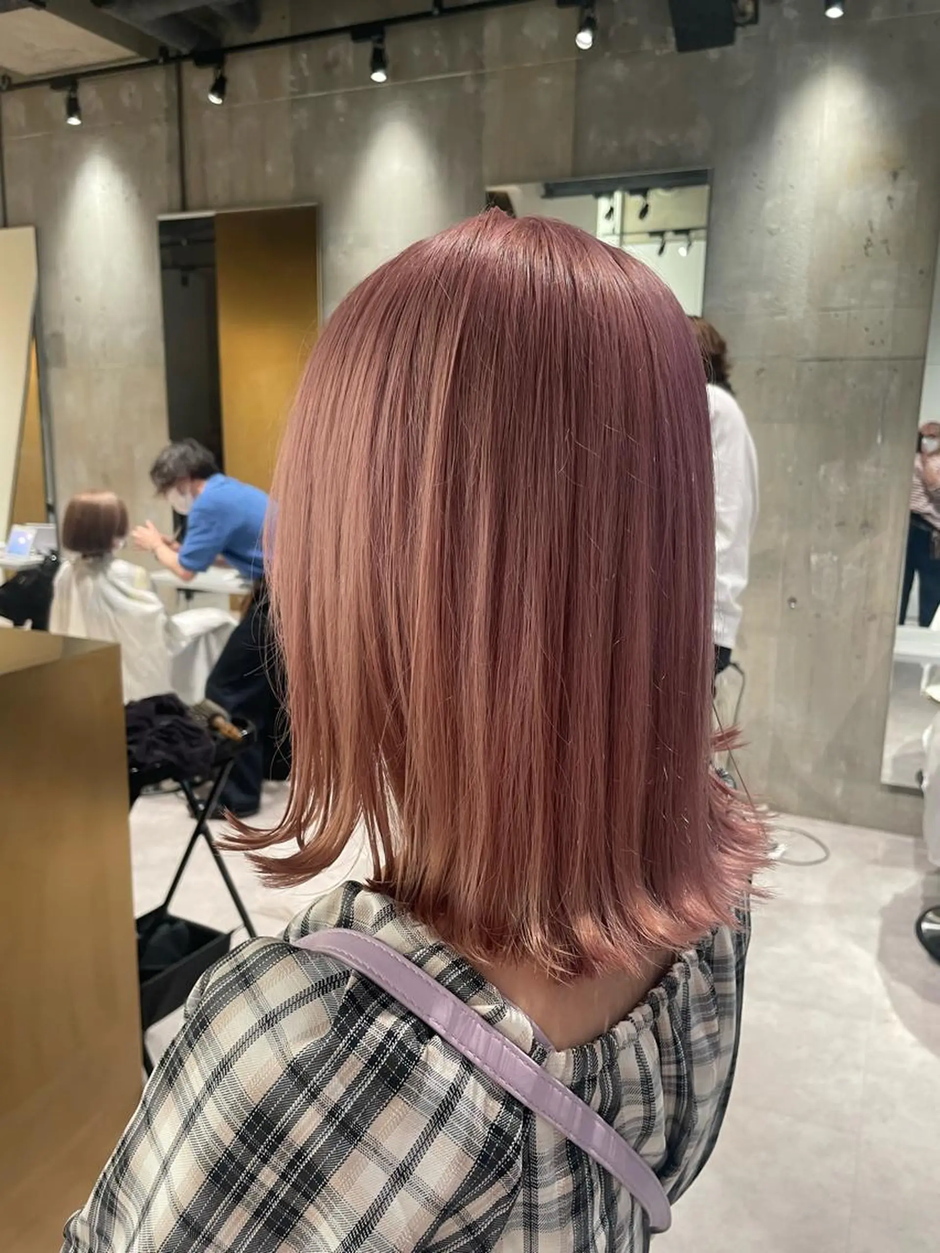 ミディアム カラー カット ヘアカラー トリートメント ☀️海外レイヤー 🇺🇸/ヒナコのヘアスタイル