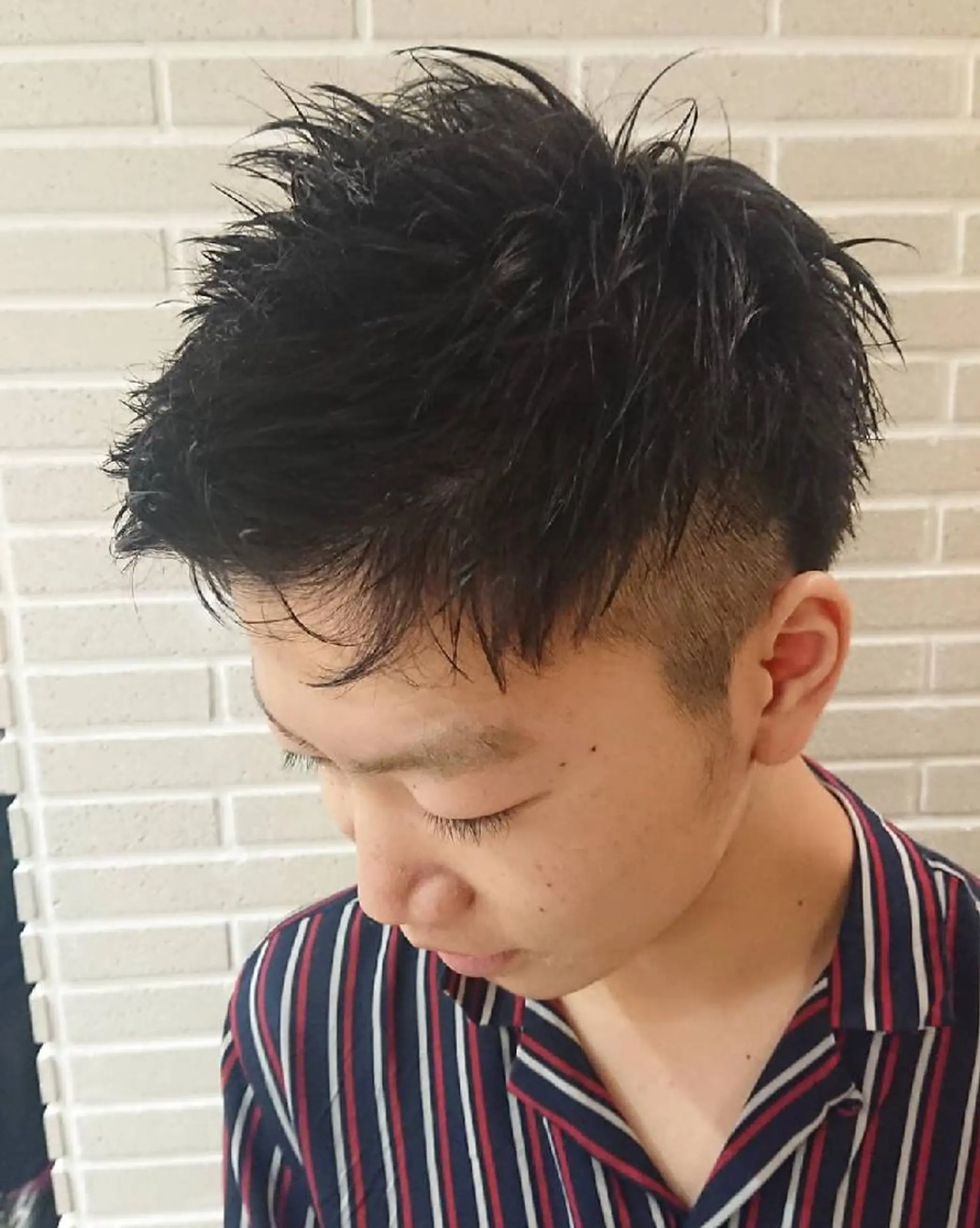 メンズ カラー パーマ ヘアアレンジ ブリーチ/ヘアケア/ 艶髪/イギチハルのヘアスタイル