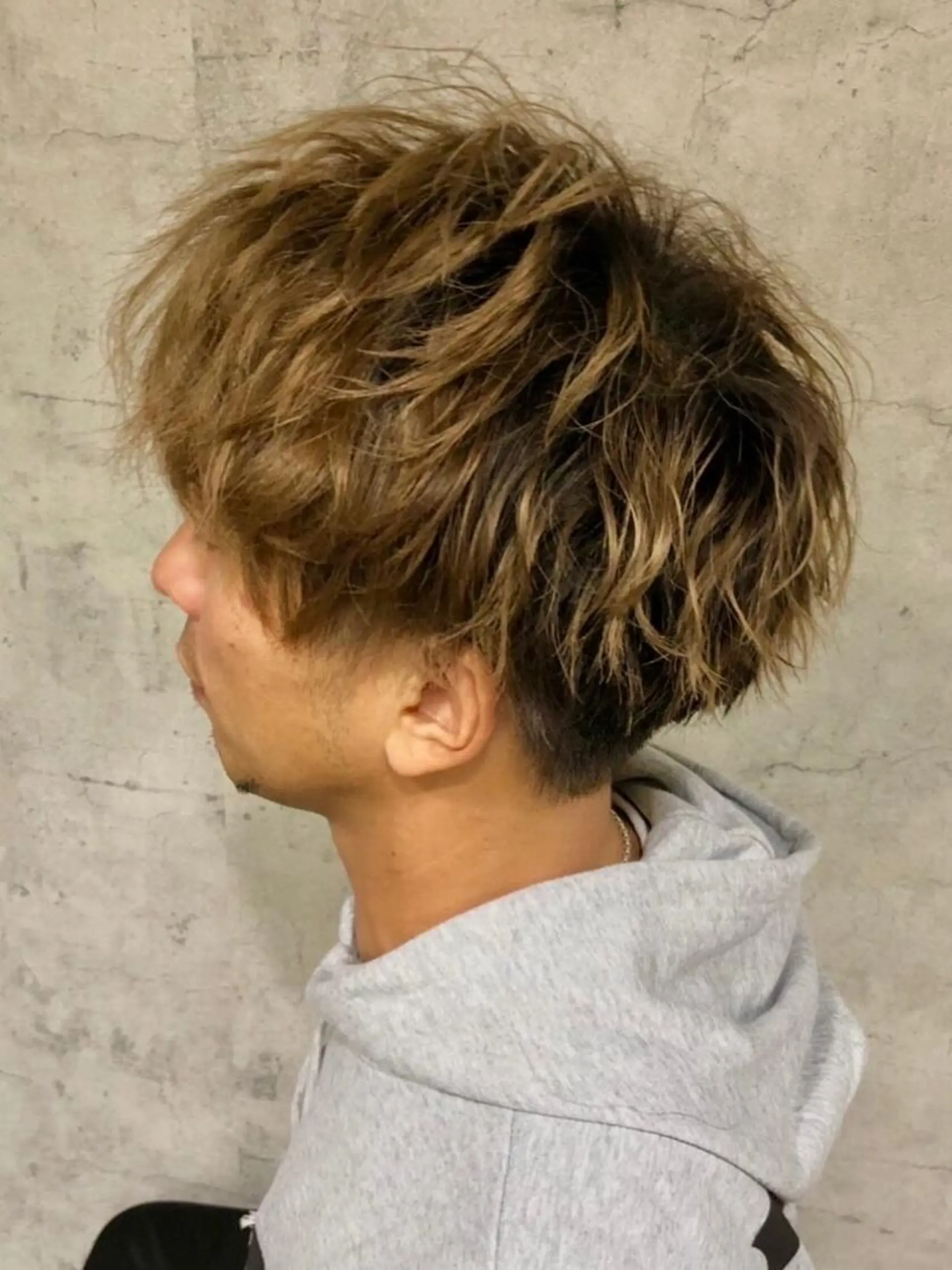 ショート 小山 亜羅司のヘアスタイル