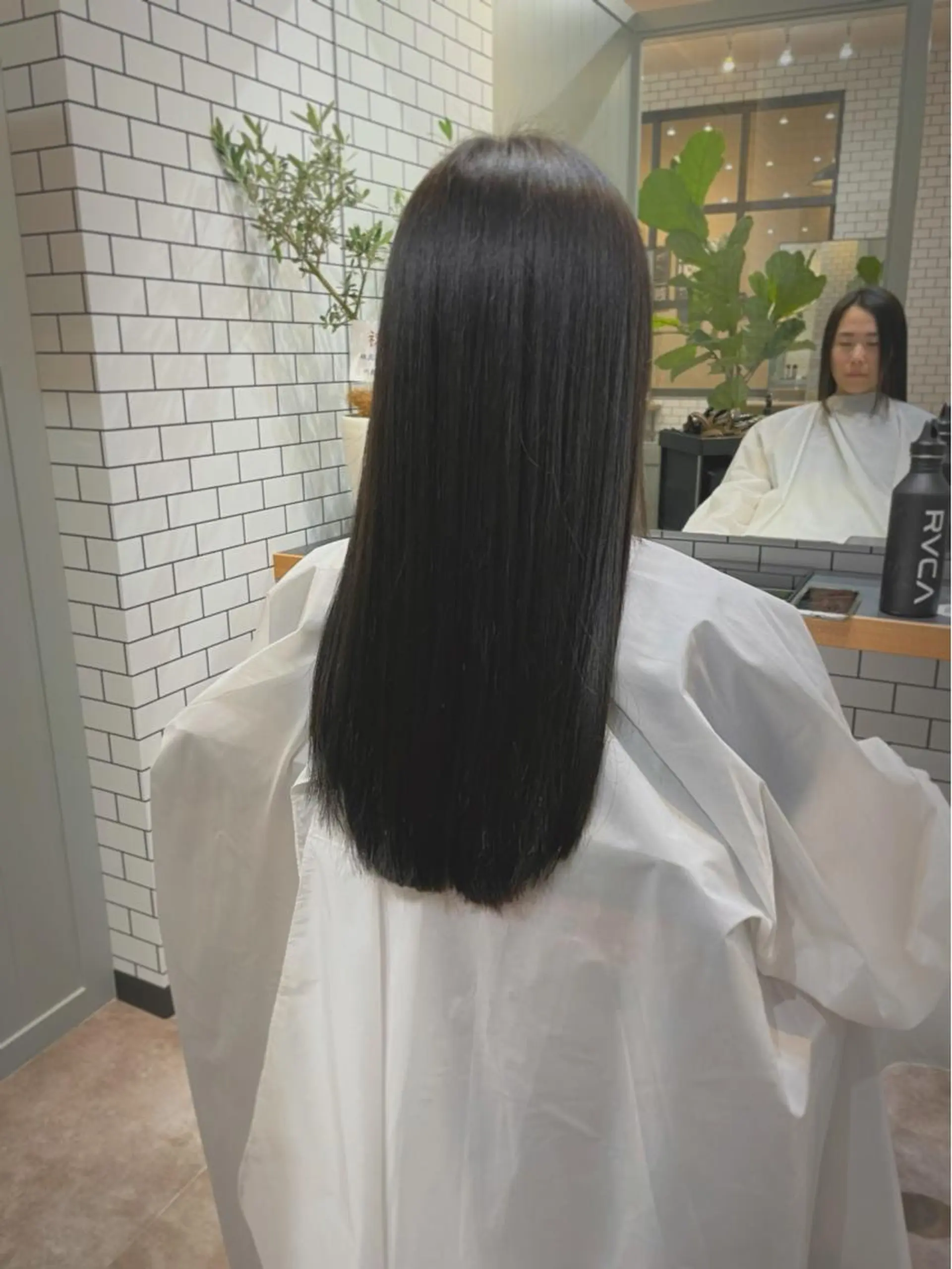 ロング ボブ ハイライト 髪質改善 韓国風ヘア レイヤーカット ✨ハイトーン✨ダブル カラー✨シバサキのヘアスタイル