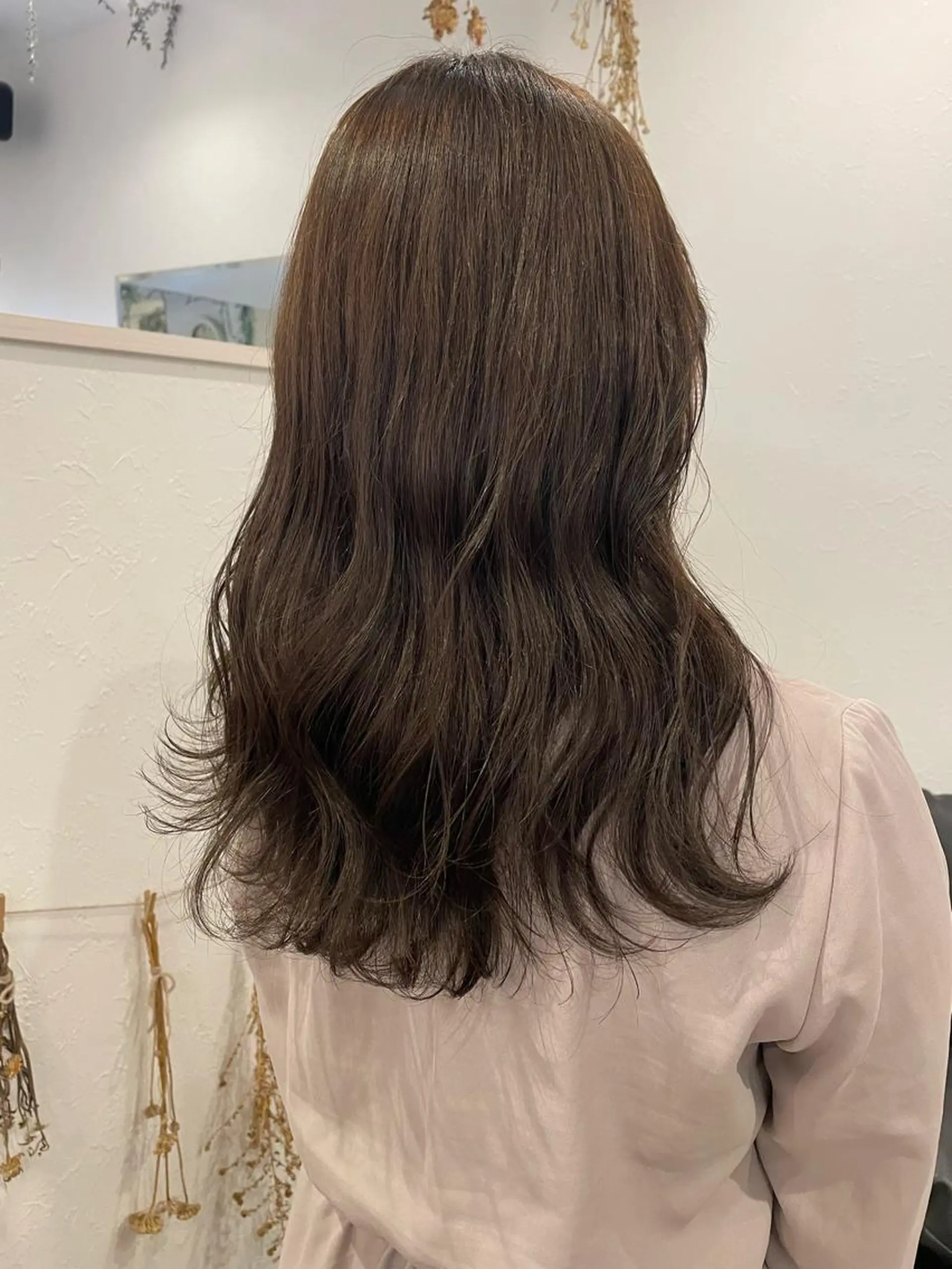 セミロング カラー ダブルカラー グレージュ ヘアカラー トリートメント m ā l o.🌷 サカモトマイコのヘアスタイル