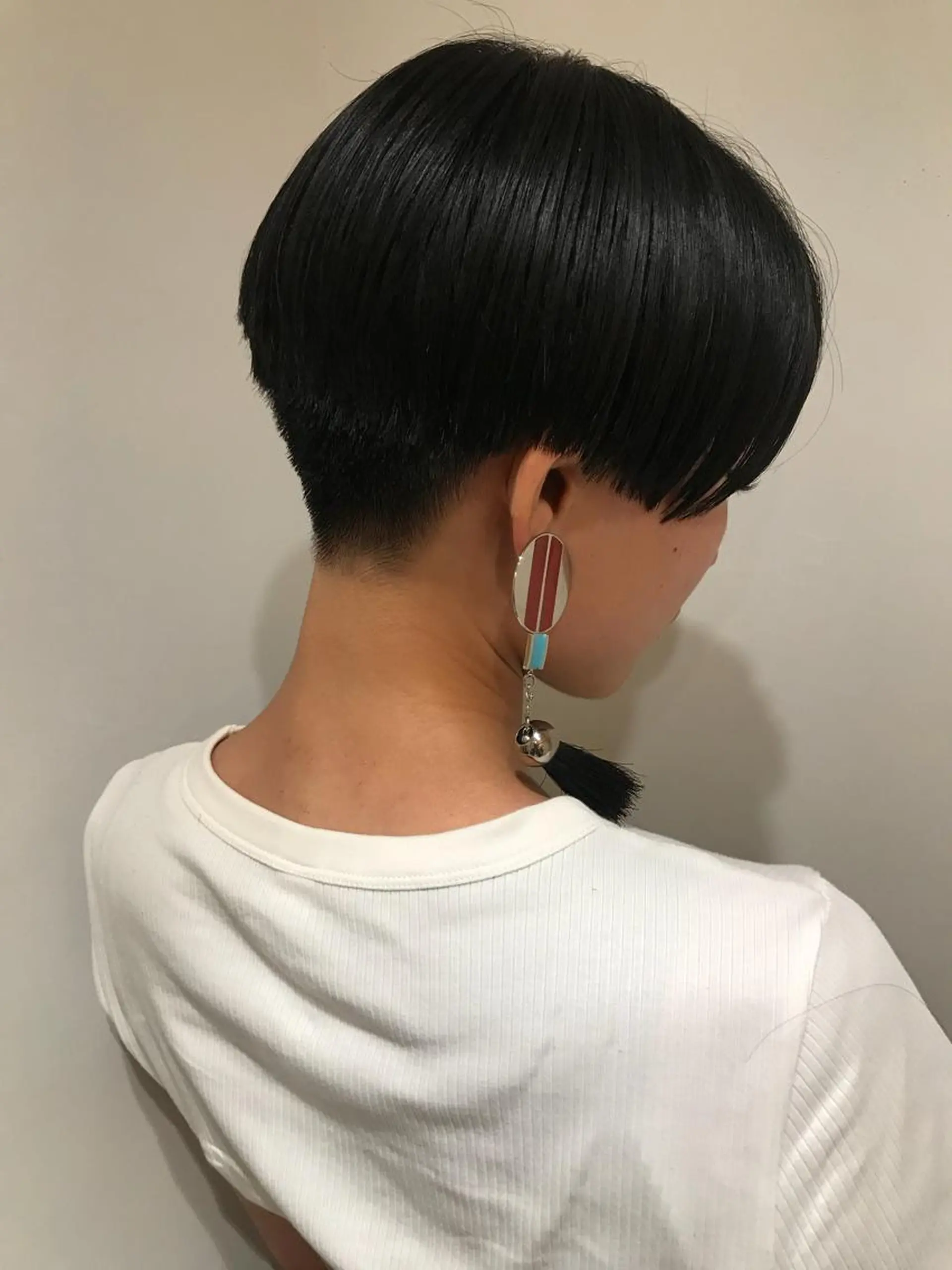 ショート カラー 若宮 宣弘のヘアスタイル