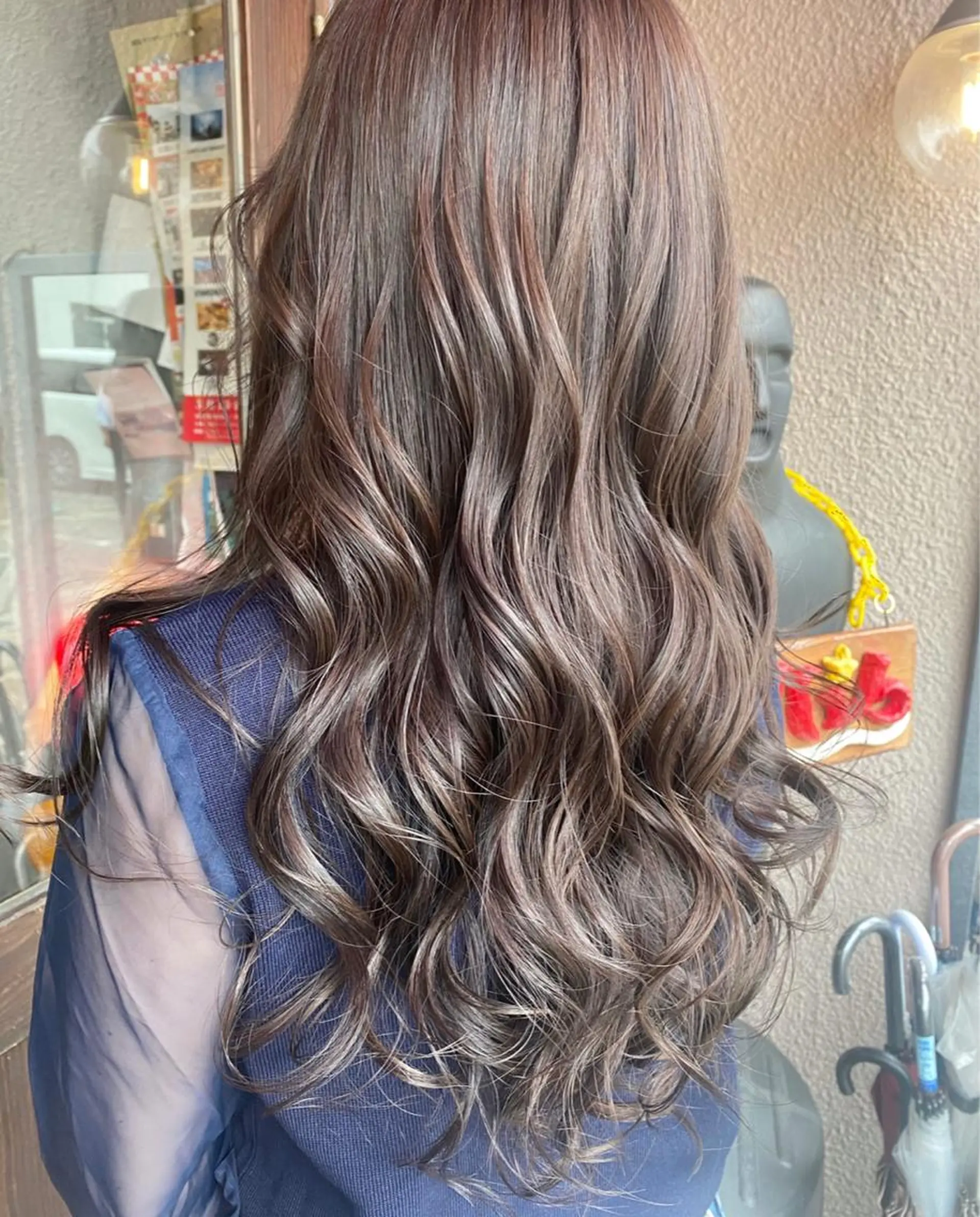 ロング カラー ハイライトカラー ハイライト ヘアカラー 玉木 育実のヘアスタイル