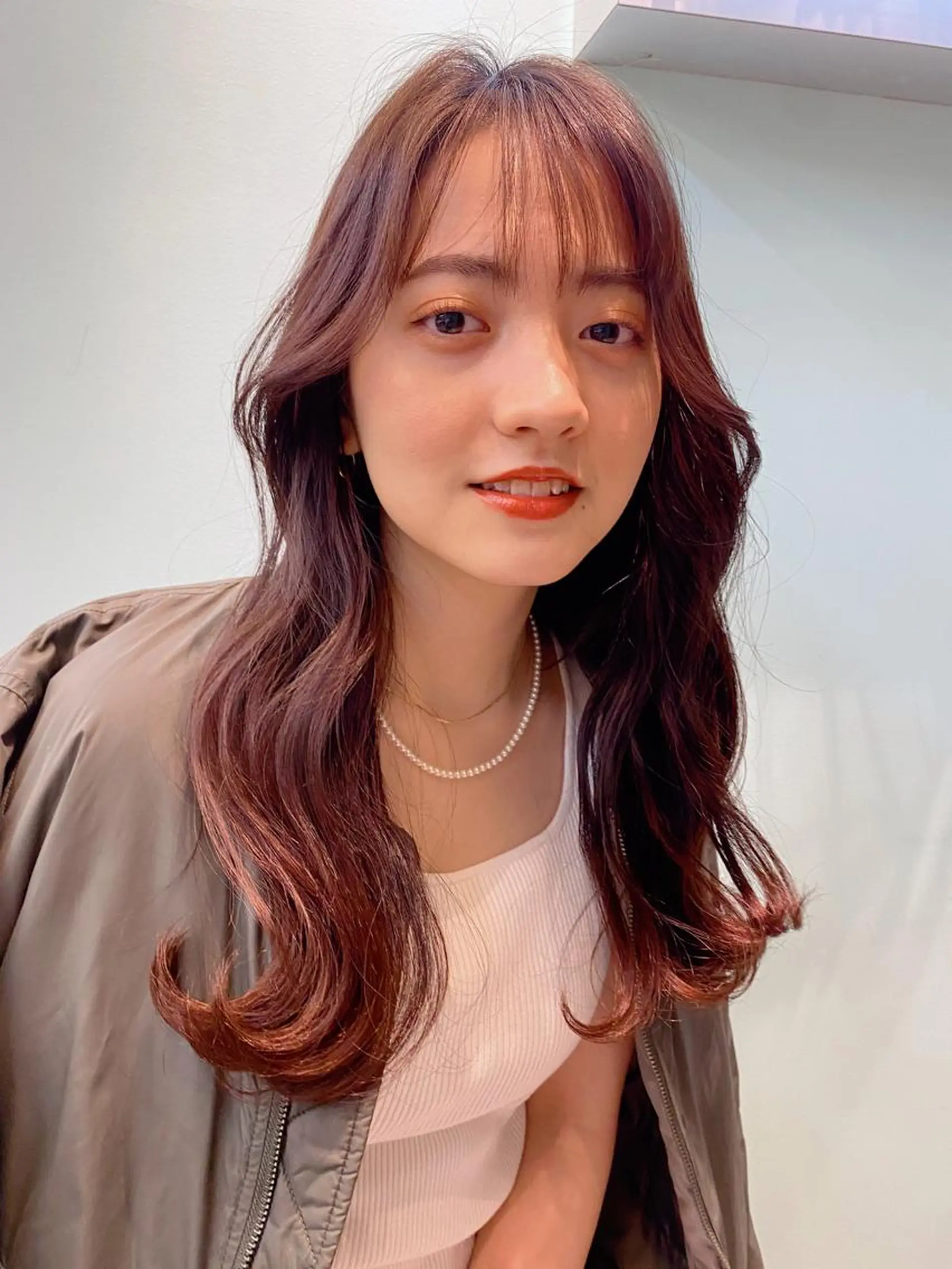 ロング カラー カット ヘアカラー トリートメント 岡野 静華のヘアスタイル