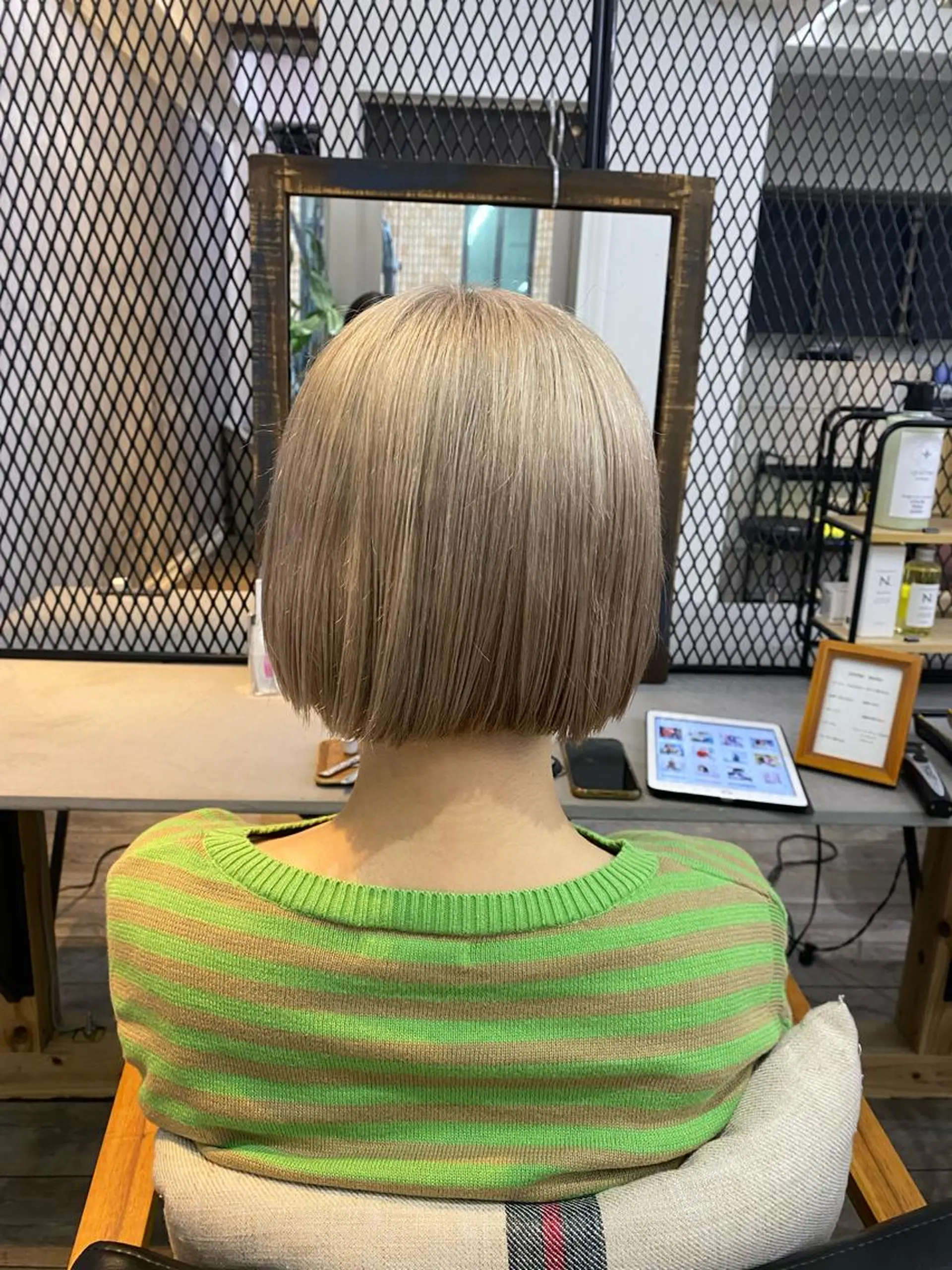 ショート カラー 濱口 健二のヘアスタイル