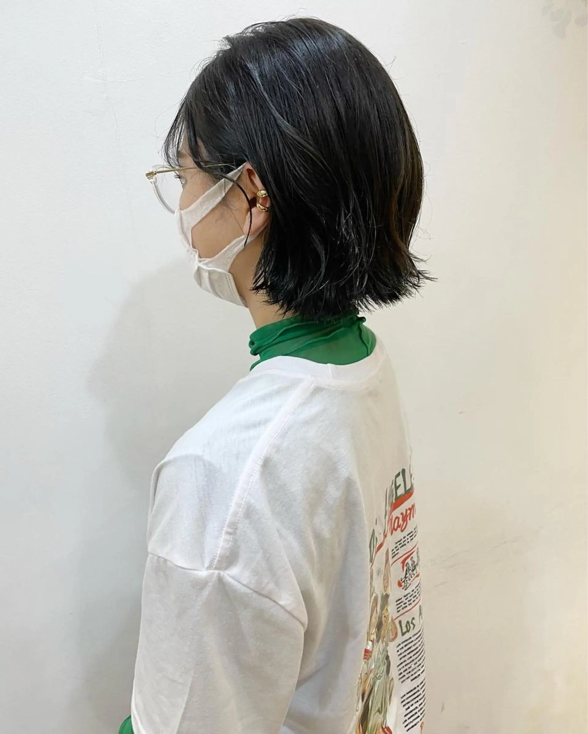 ミディアム カラー あずまぐち めぐみのヘアスタイル