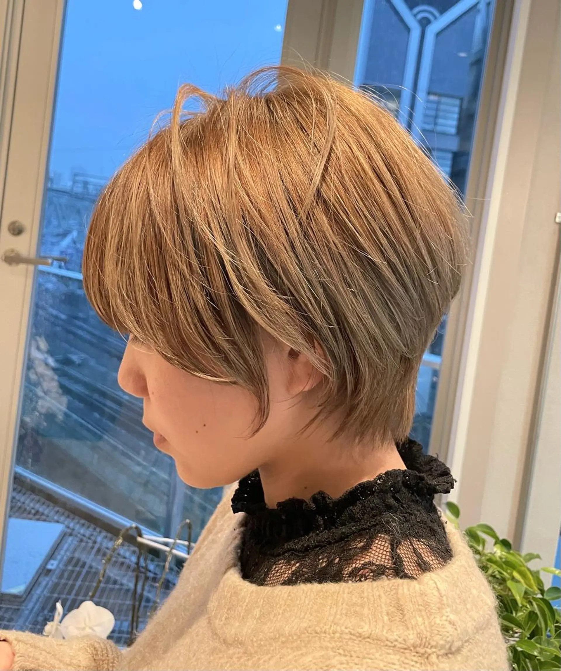 ショート カラー カット ヘアカラー トリートメント ✨髪質改善/ハイトー ン/艶髪高山のヘアスタイル