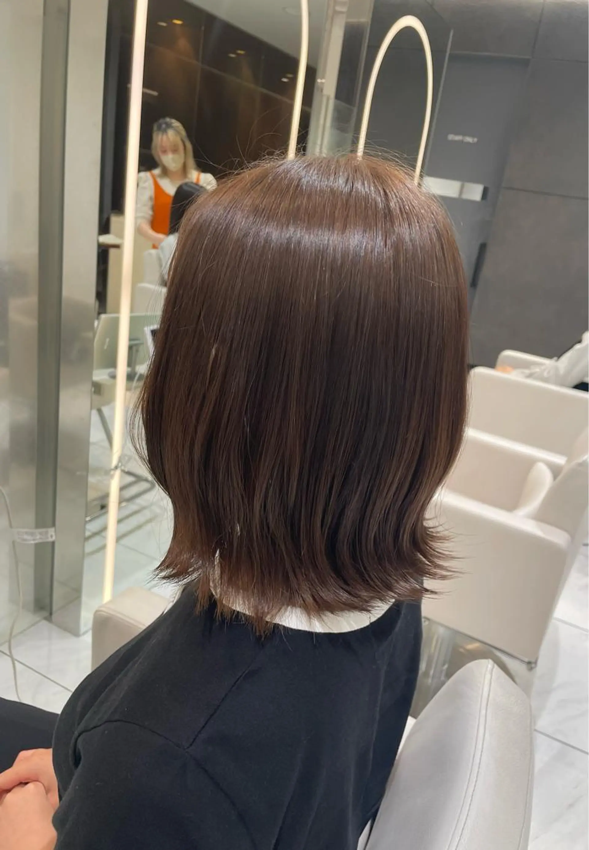 ミディアム カラー ブラウンカラー HARUKI MINATO Japan FUKUOKA所属・秋屋 美々梨のヘアスタイル