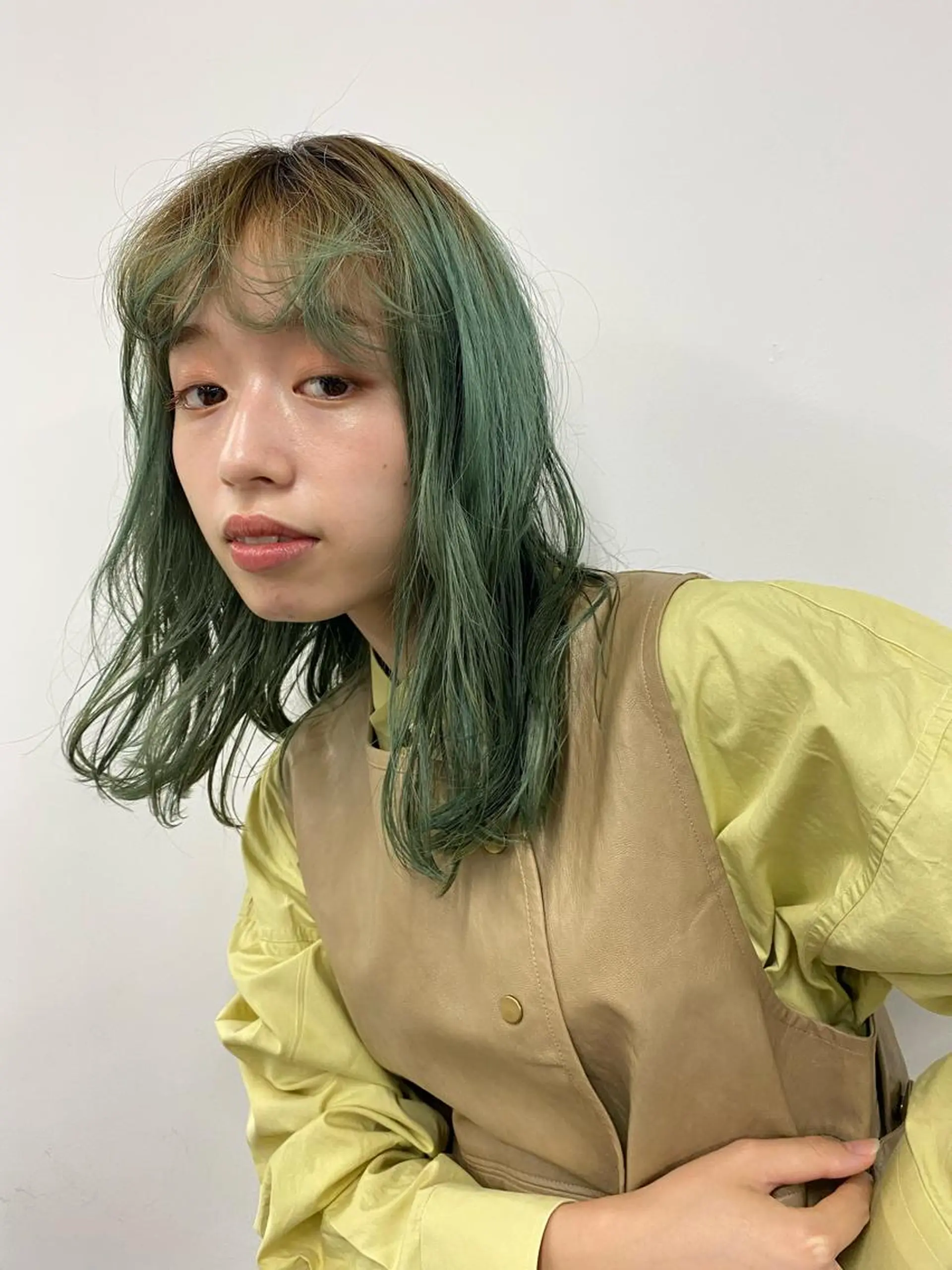 セミロング カラー 原 瑞希のヘアスタイル