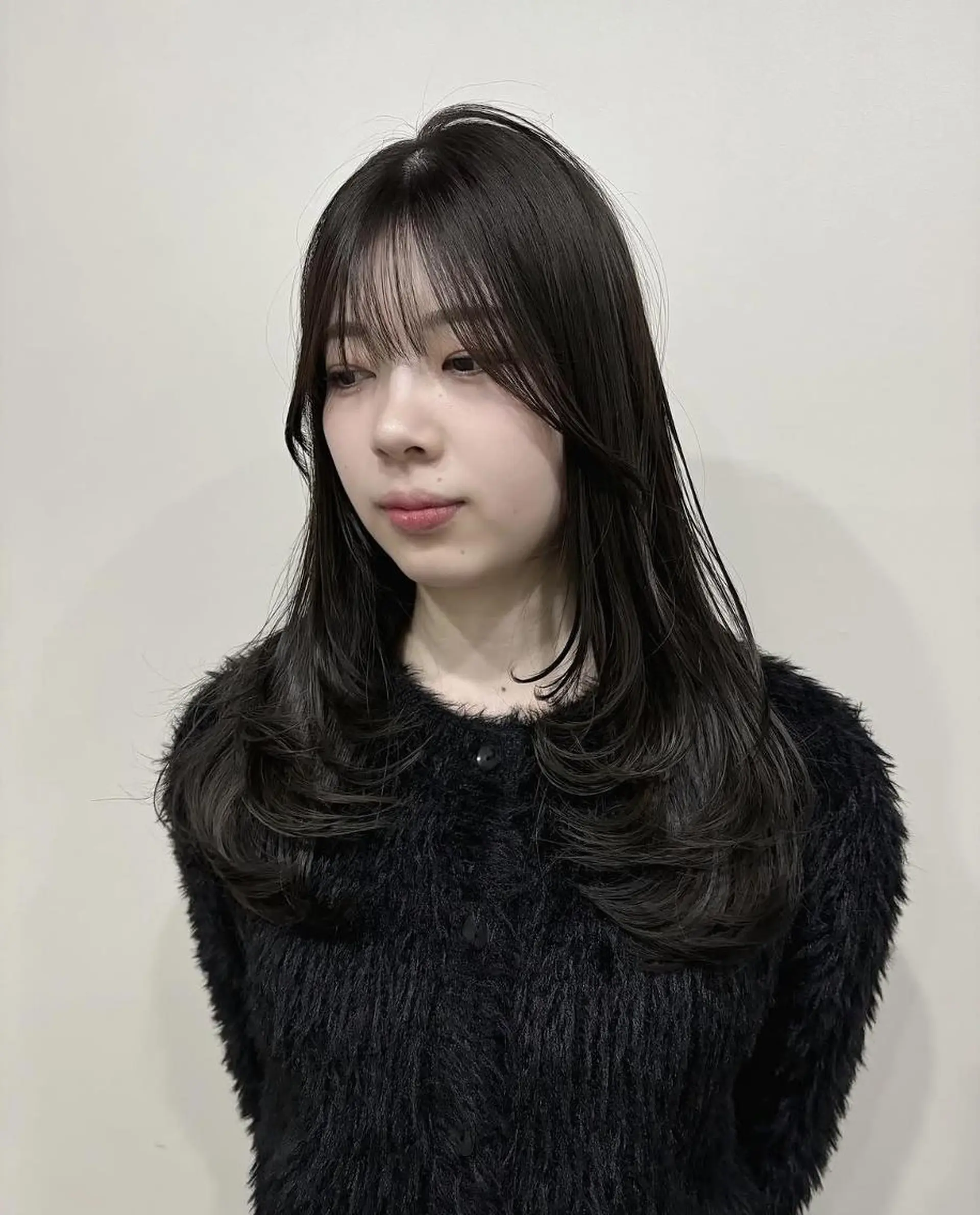 ミディアム IROW天神大名店 /スタッフモデルのヘアスタイル