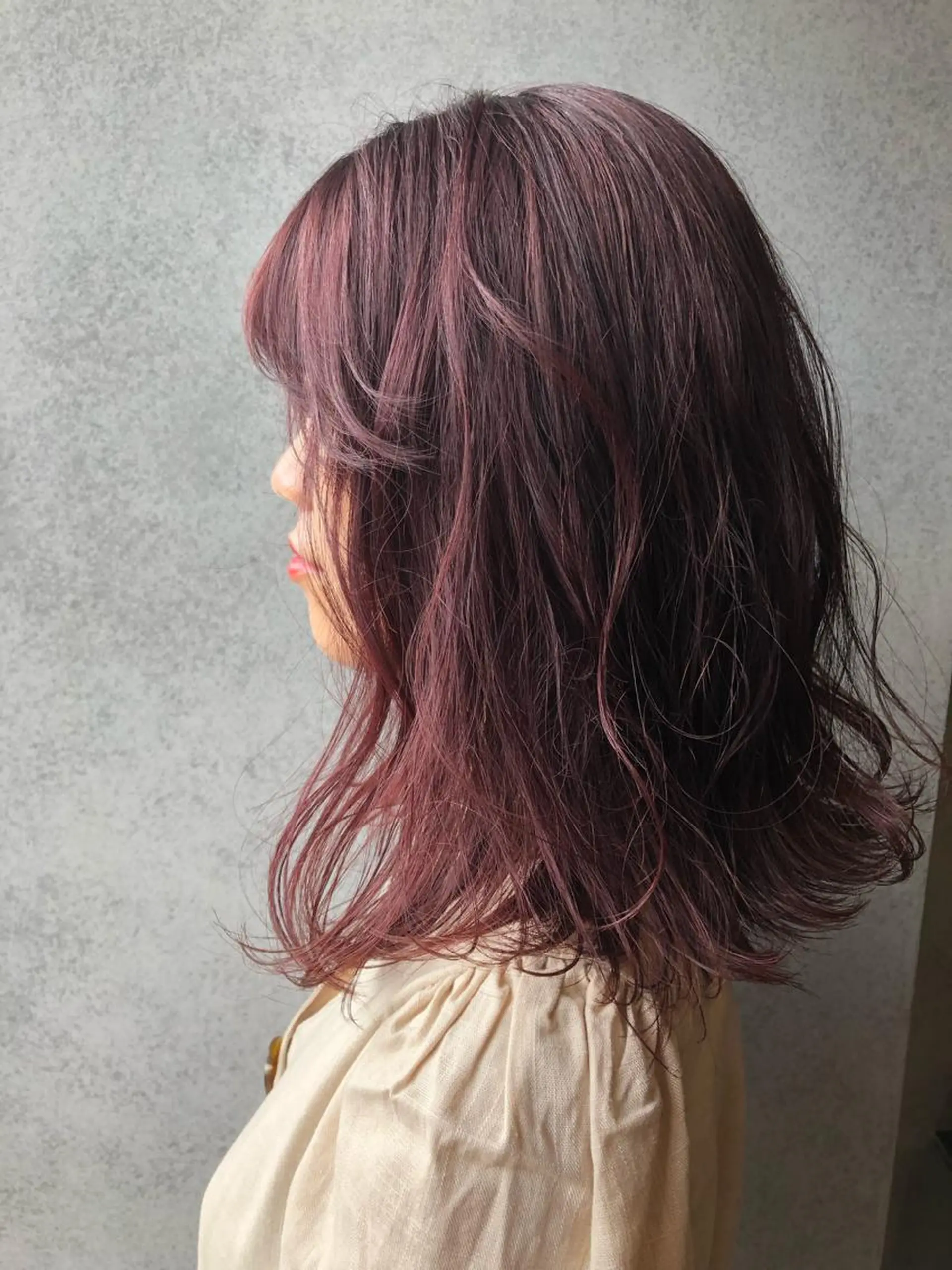 ミディアム カラー Minami🩵 新宿のヘアスタイル