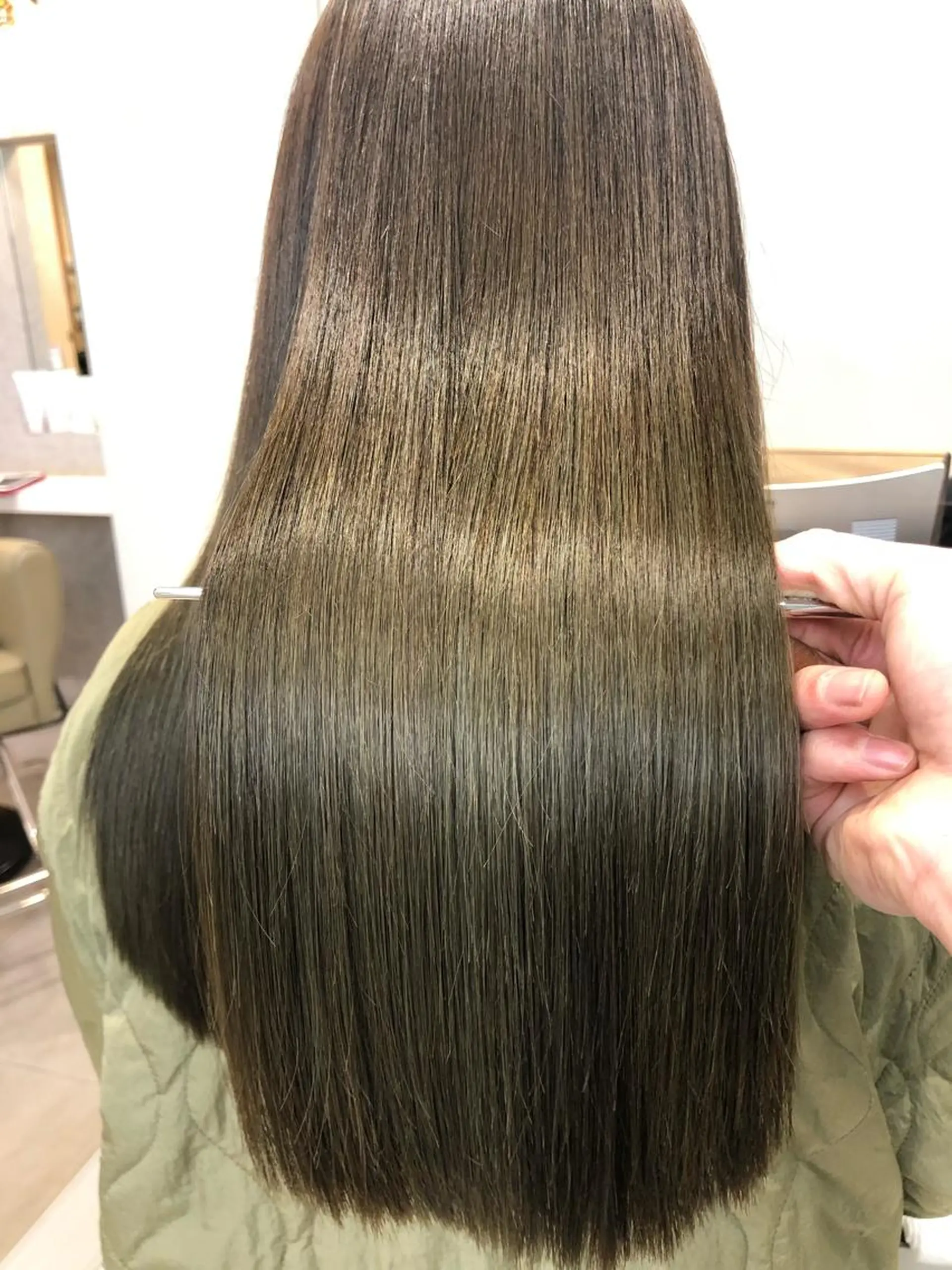 セミロング 【髪質改善特化･ 福田航洋】のヘアスタイル