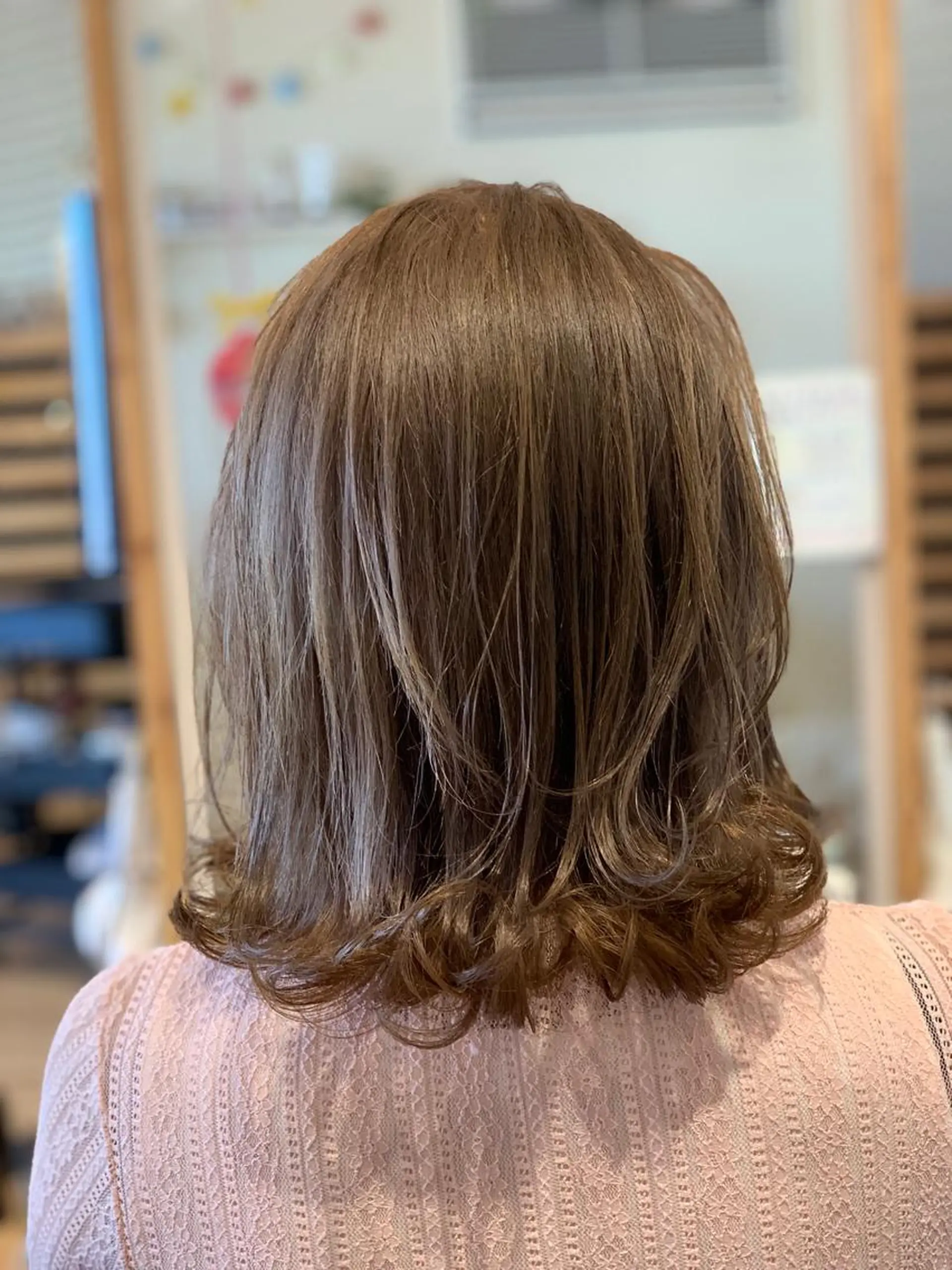 セミロング カラー 関口 友行のヘアスタイル