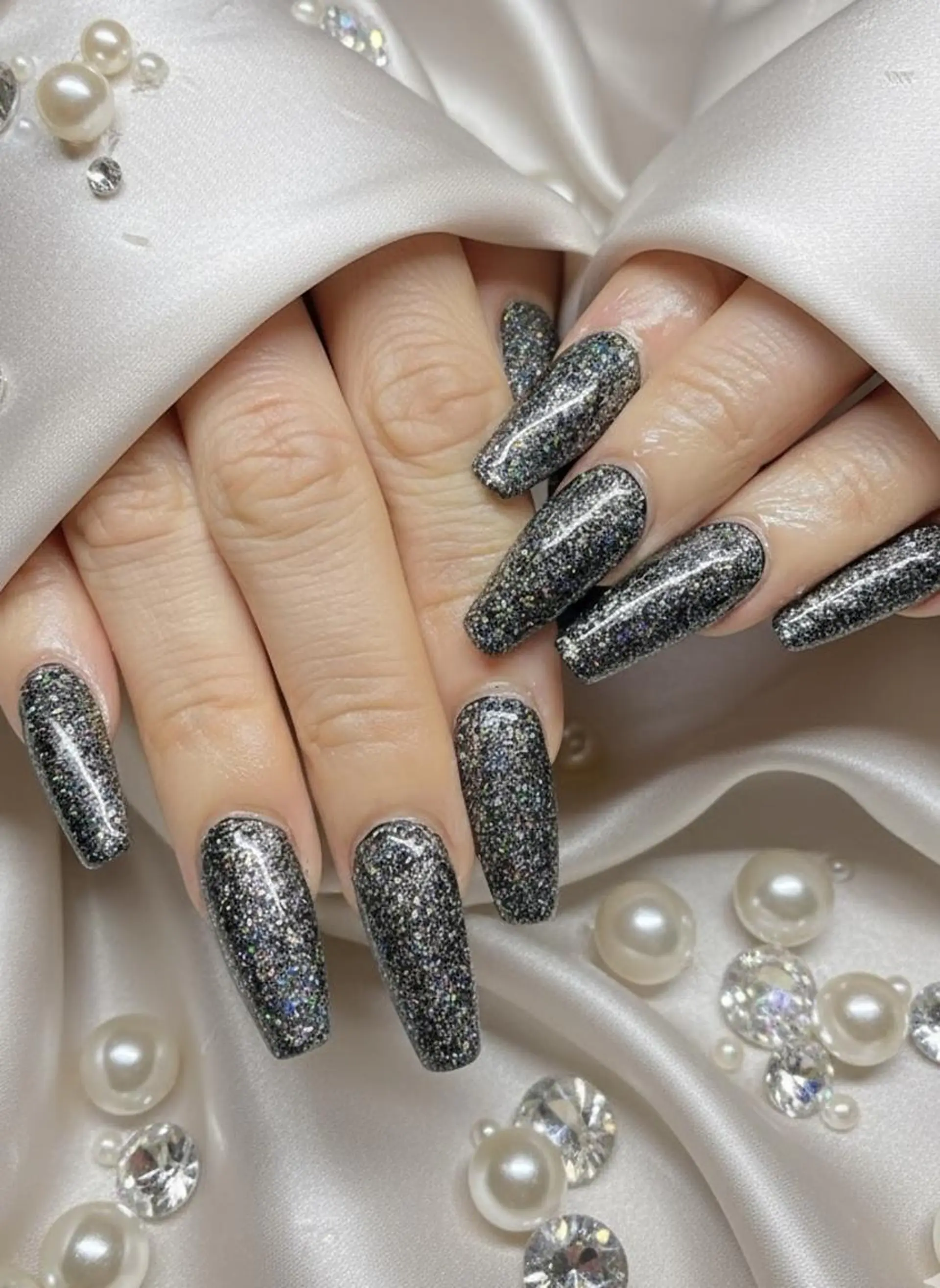 ネイル フラッシュネイル キラキラネイル ラメ(グリッター) UNABOMBA (24時間営業)のネイルデザイン