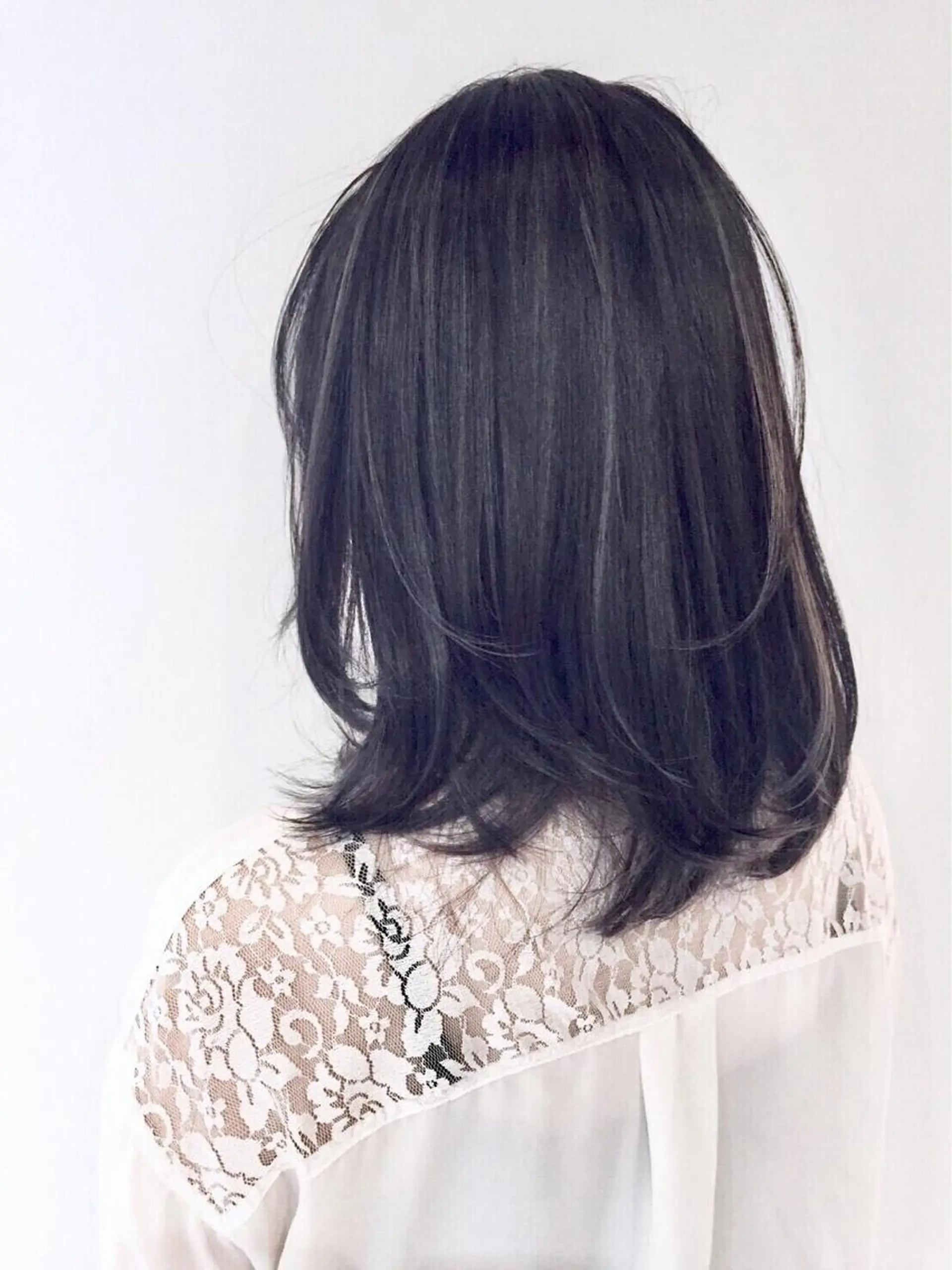 ミディアム natsu fujinoのヘアスタイル