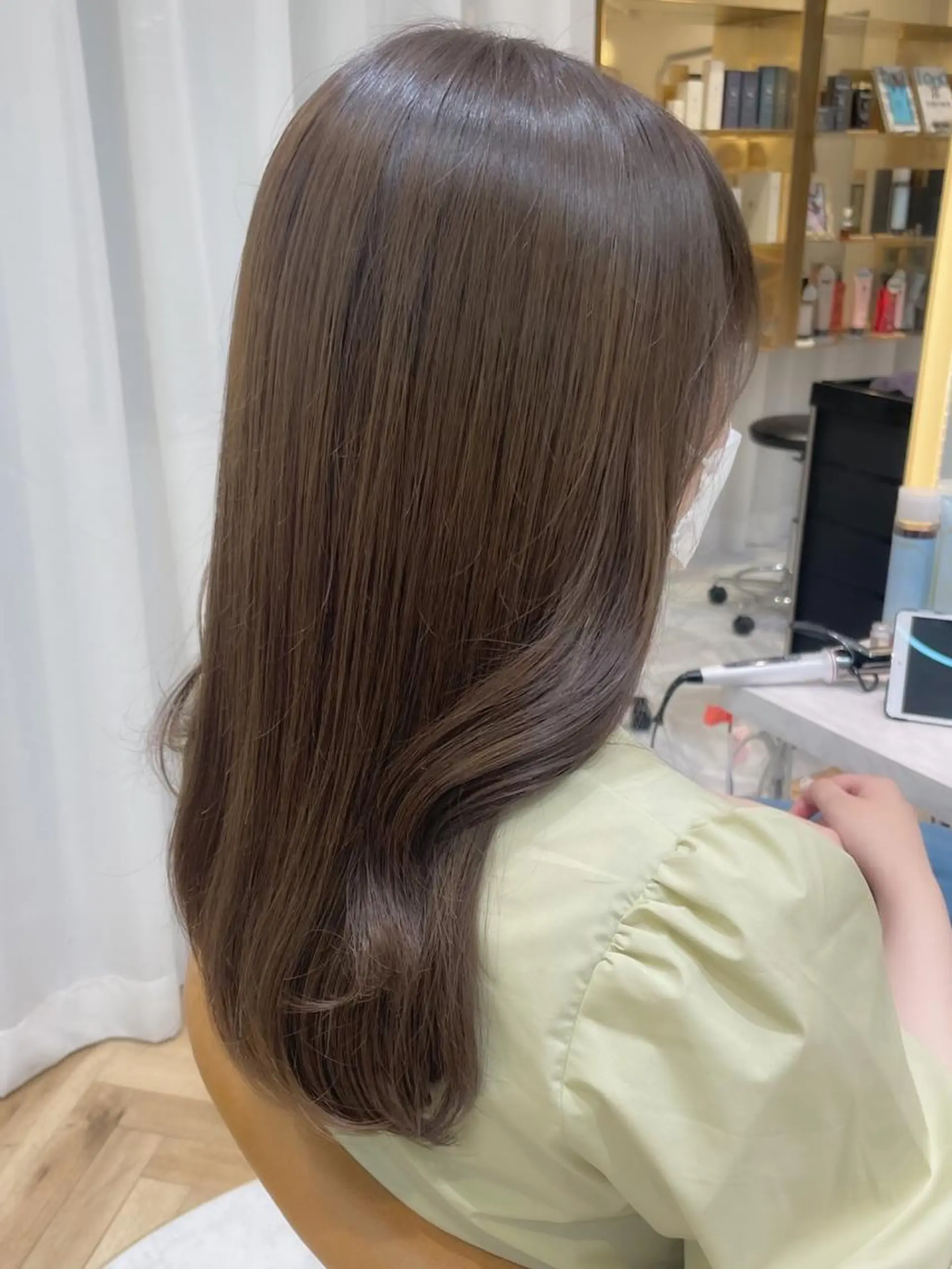 セミロング 育休中4/30- 予約受付/野崎かよのヘアスタイル